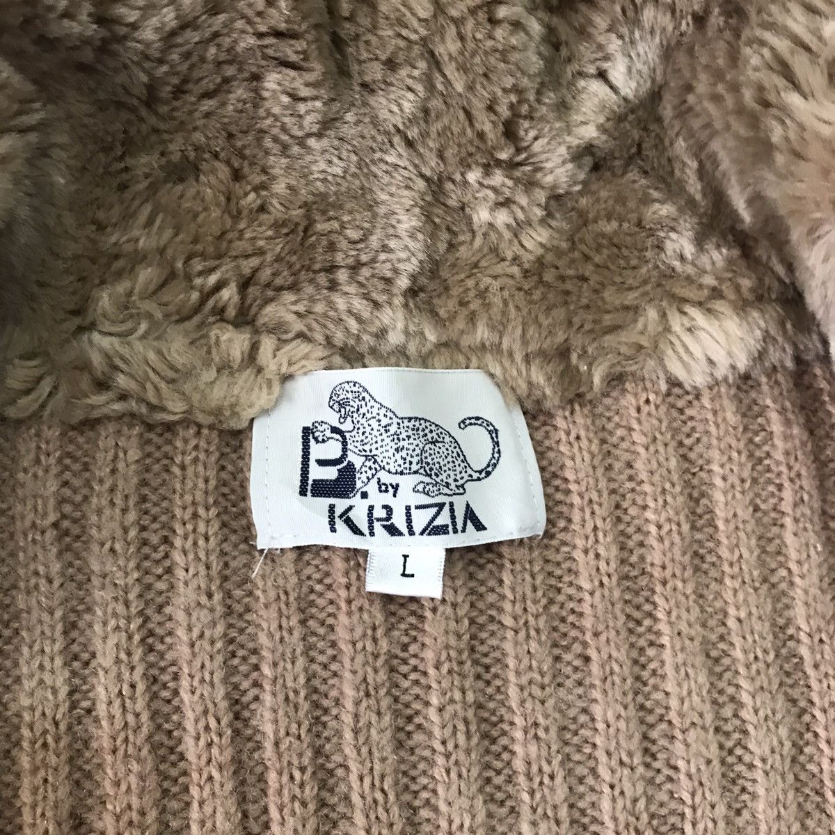 Krizia Uomo Rare Fake Fur Vest By Krizia Size US L / EU 52-54 / 3 - 10 Thumbnail