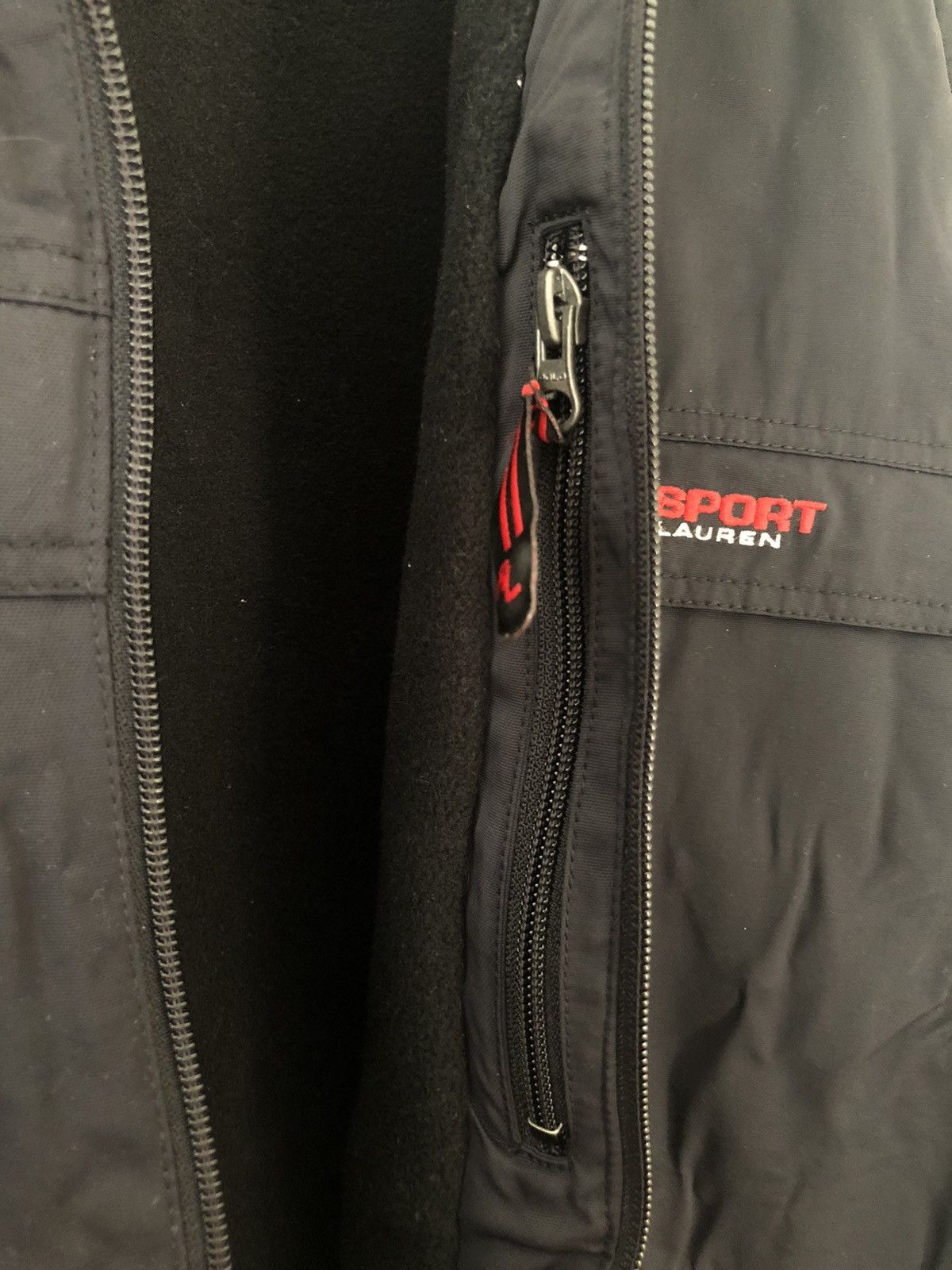 Polo Ralph Lauren Polo sports fleece jacket size large black red work wear Size US L / EU 52-54 / 3 - 4 Thumbnail