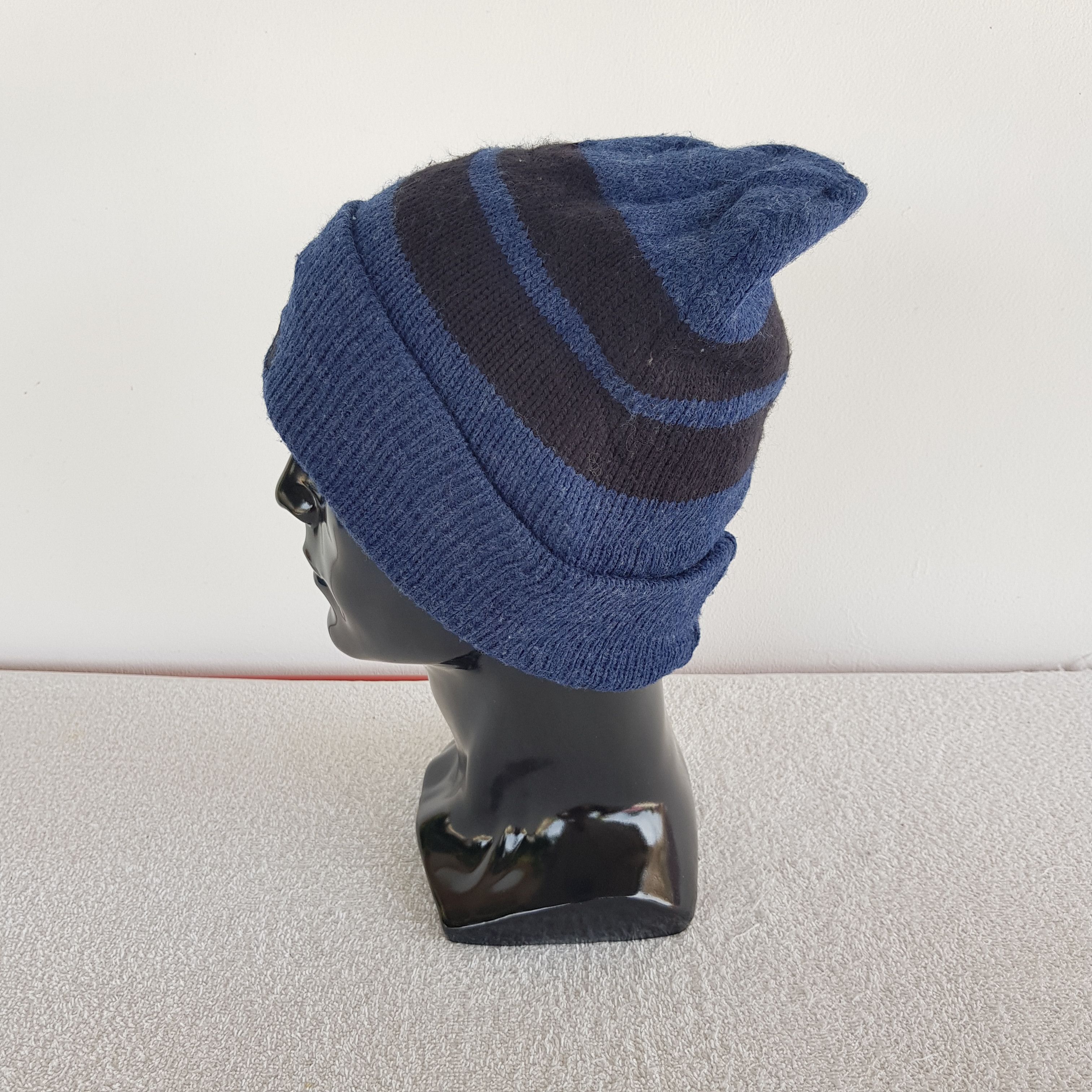 Japanese Brand Vintage Unknown Japanese Beanie Snow Cap Winter Ski Hats Size ONE SIZE - 4 Thumbnail