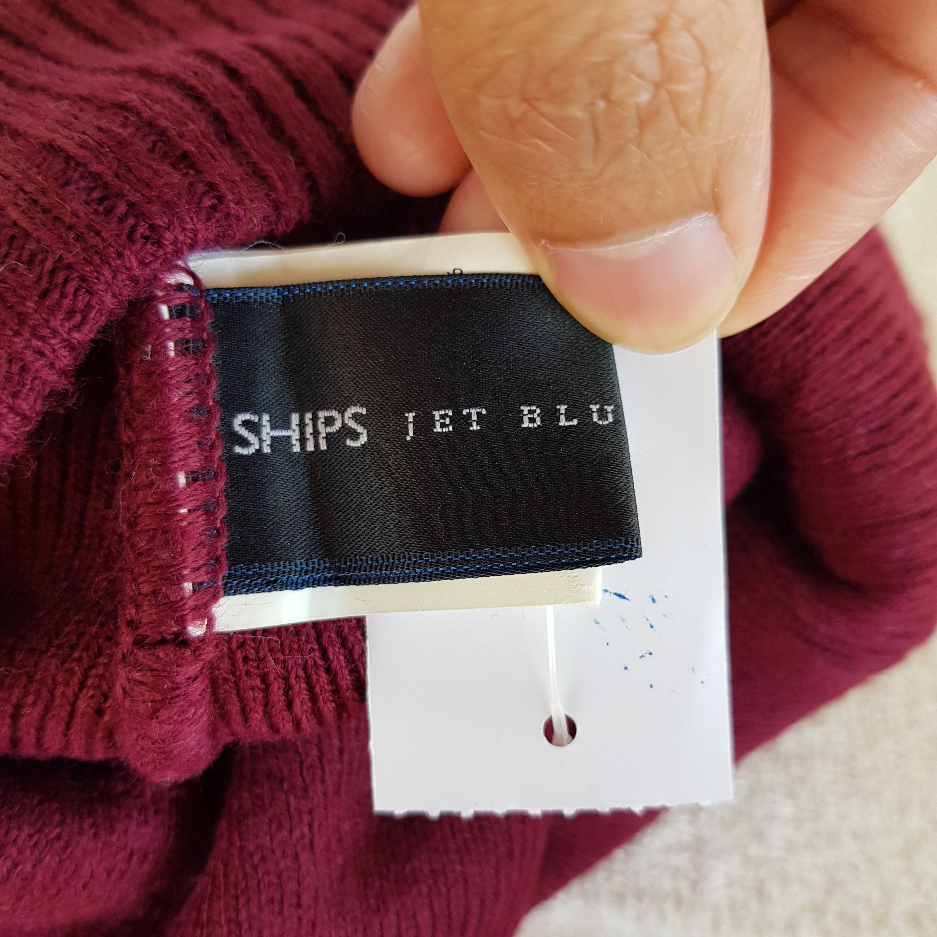 SHIPS Ships Japan Beanie Hats Japanese Snow Cap - AC10419. Size ONE SIZE - 5 Thumbnail