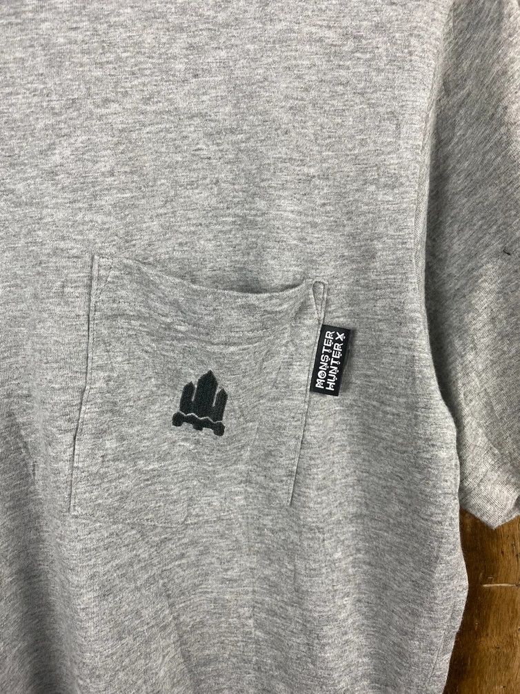 Japanese Brand × Uniqlo Monster x Hunter X Uniqlo japan Short Sleeve T-Shirt #Z045 Size US M / EU 48-50 / 2 - 10 Thumbnail