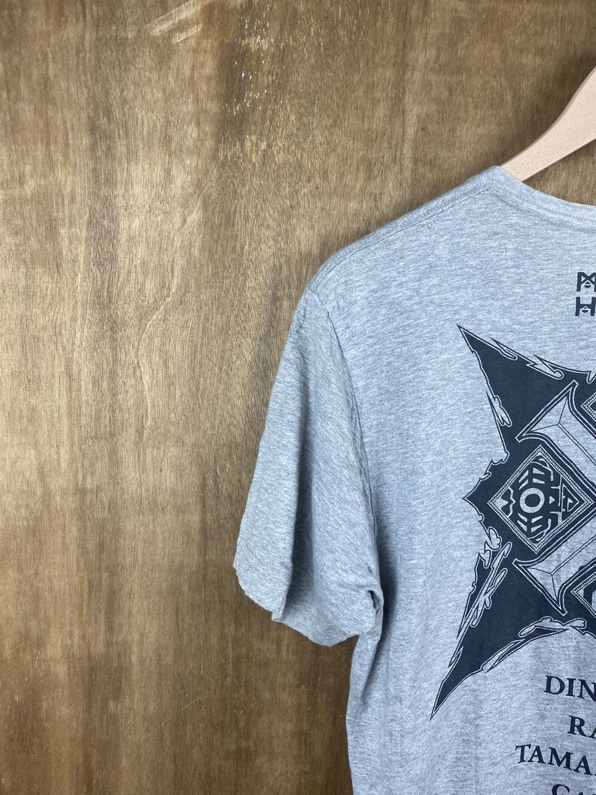 Japanese Brand × Uniqlo Monster x Hunter X Uniqlo japan Short Sleeve T-Shirt #Z045 Size US M / EU 48-50 / 2 - 4 Thumbnail