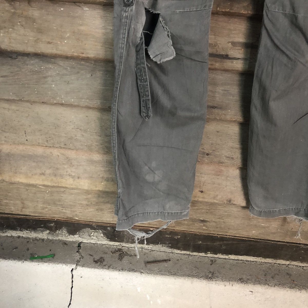 Japanese Brand Japanese Brand Distressed Cargo Multipocket Pants #H365 Size US 32 / EU 48 - 10 Thumbnail