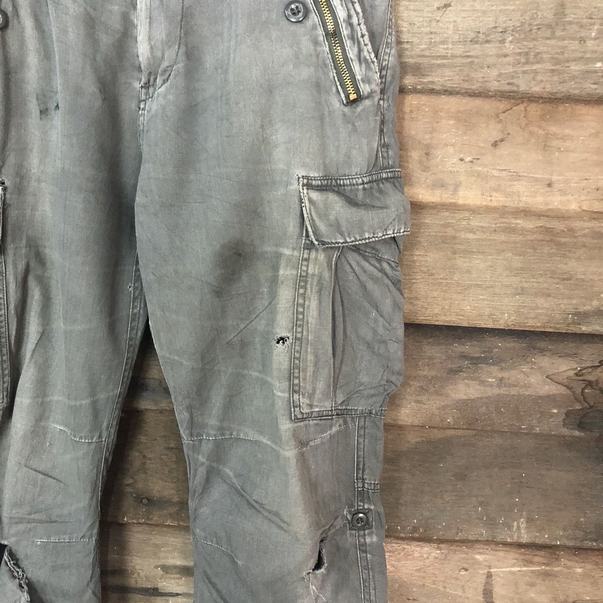 Japanese Brand Japanese Brand Distressed Cargo Multipocket Pants #H365 Size US 32 / EU 48 - 7 Thumbnail