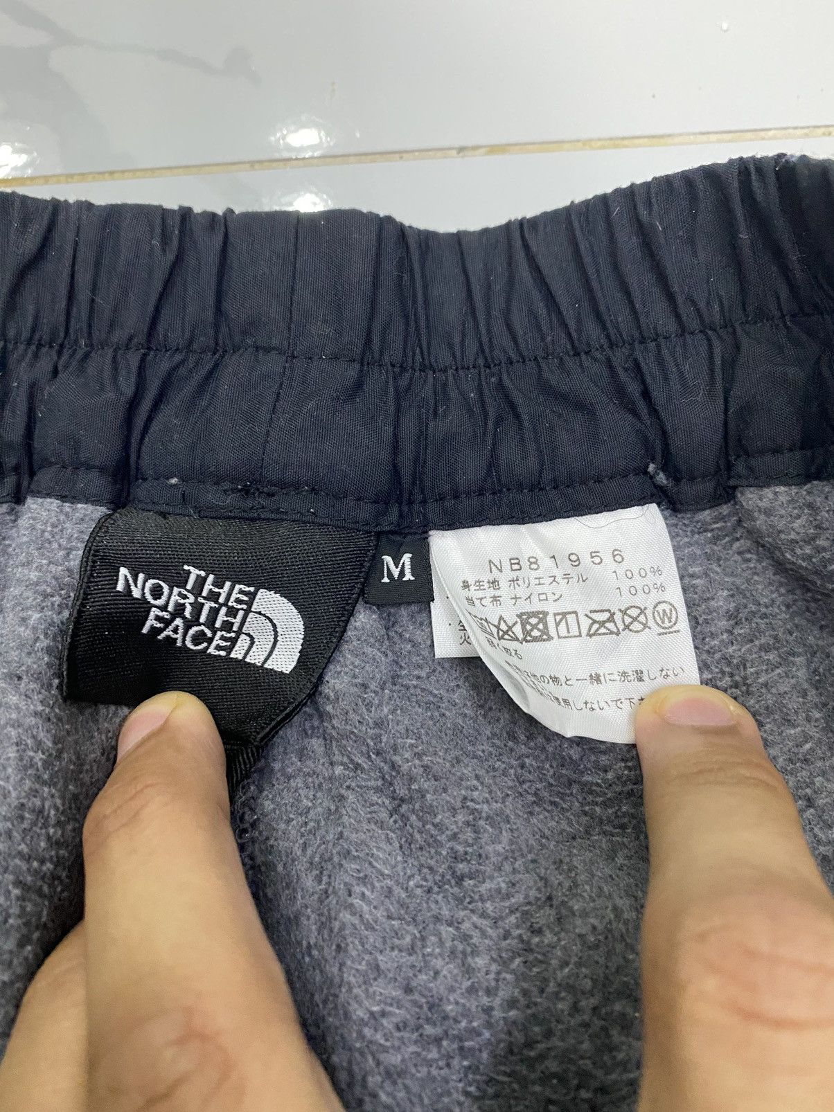 The North Face 🔥THE NORTH FACE 🇯🇵 HYBRID NYLON FLEECE SWEATPANTS/JOGGER Size US 28 / EU 44 - 10 Thumbnail