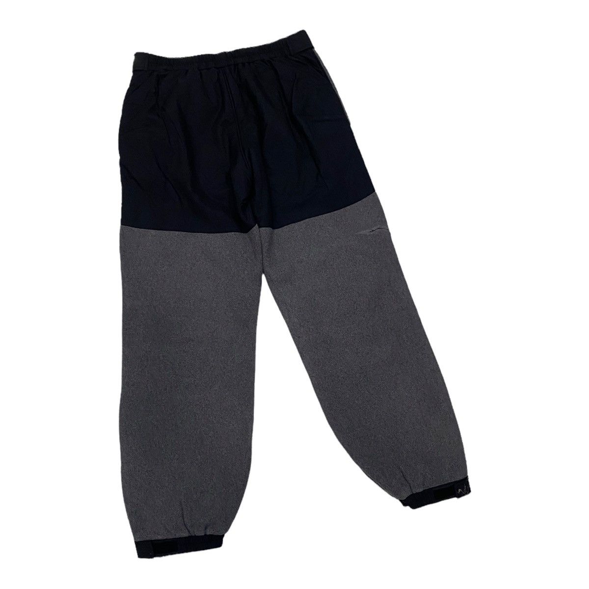 The North Face 🔥THE NORTH FACE 🇯🇵 HYBRID NYLON FLEECE SWEATPANTS/JOGGER Size US 28 / EU 44 - 4 Thumbnail