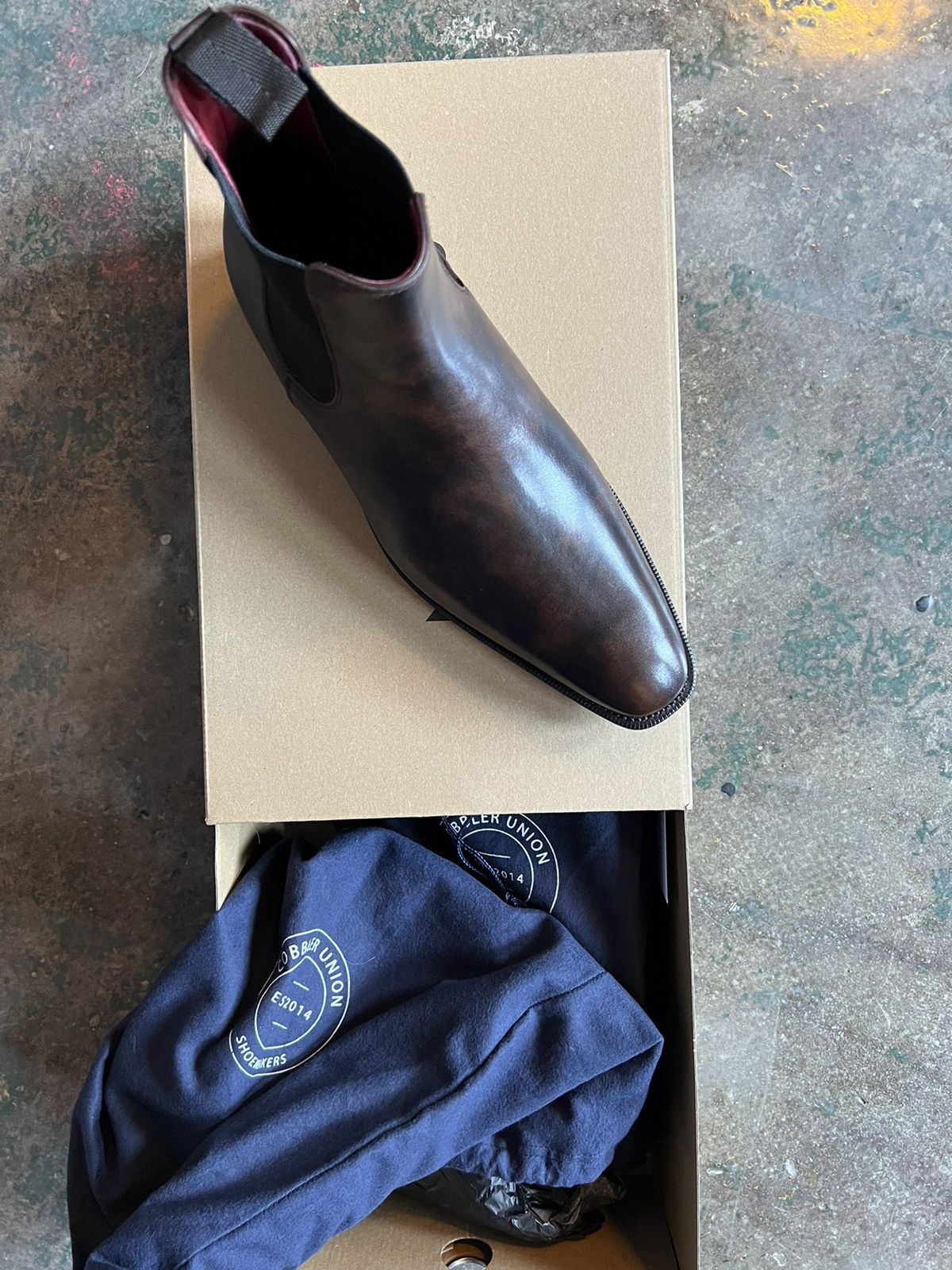 Cobbler Union Benjamin Chelsea Boots