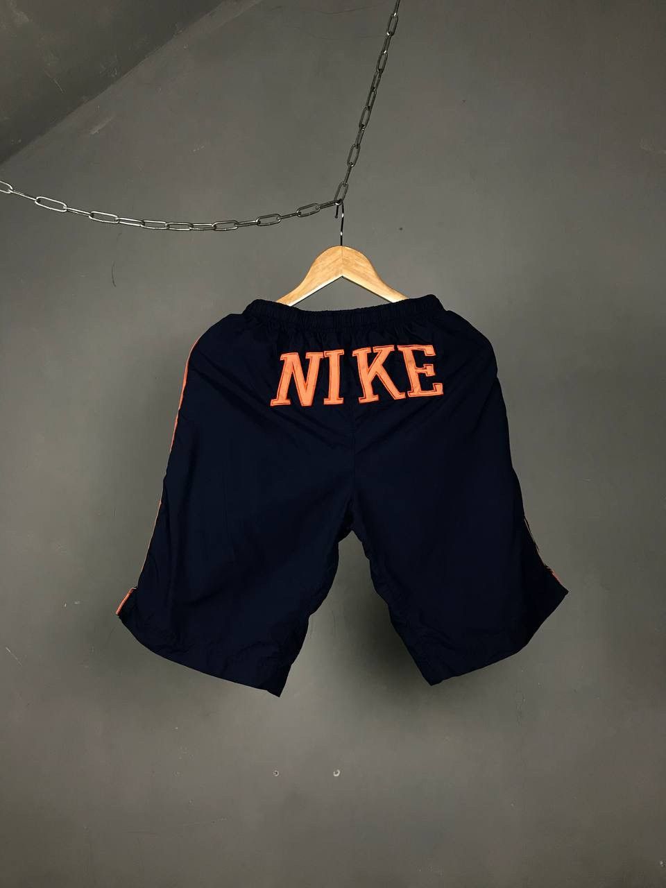 Nike × Vintage Nike swoosh streetwear vintage big logo shorts Size US 30 / EU 46 - 2 Thumbnail