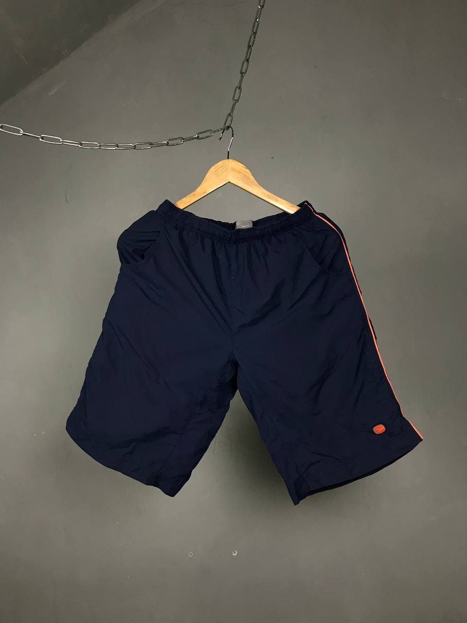Nike × Vintage Nike swoosh streetwear vintage big logo shorts Size US 30 / EU 46 - 1 Thumbnail