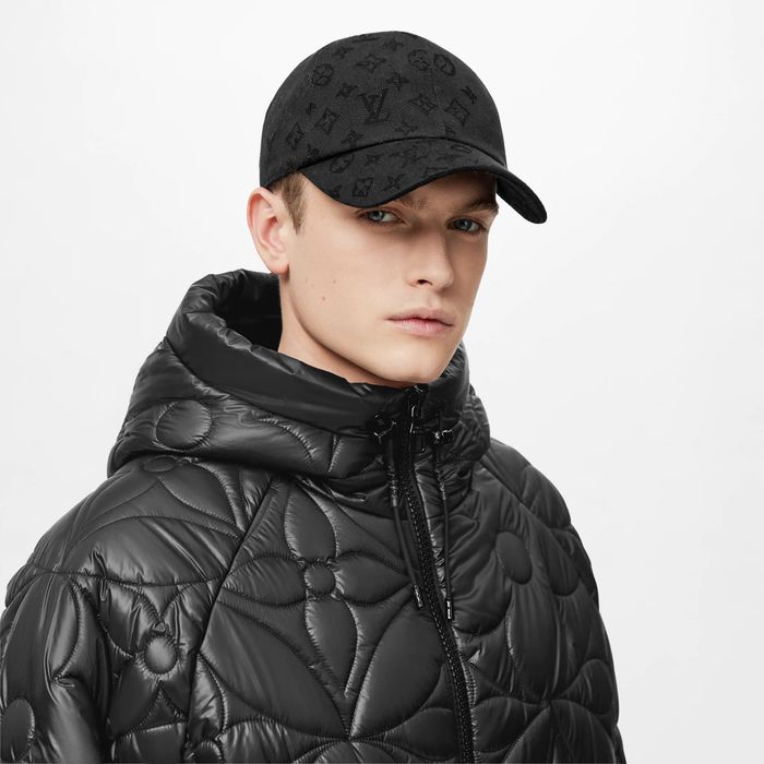 Louis Vuitton ESSENTIAL MONOGRAM HAT Grailed