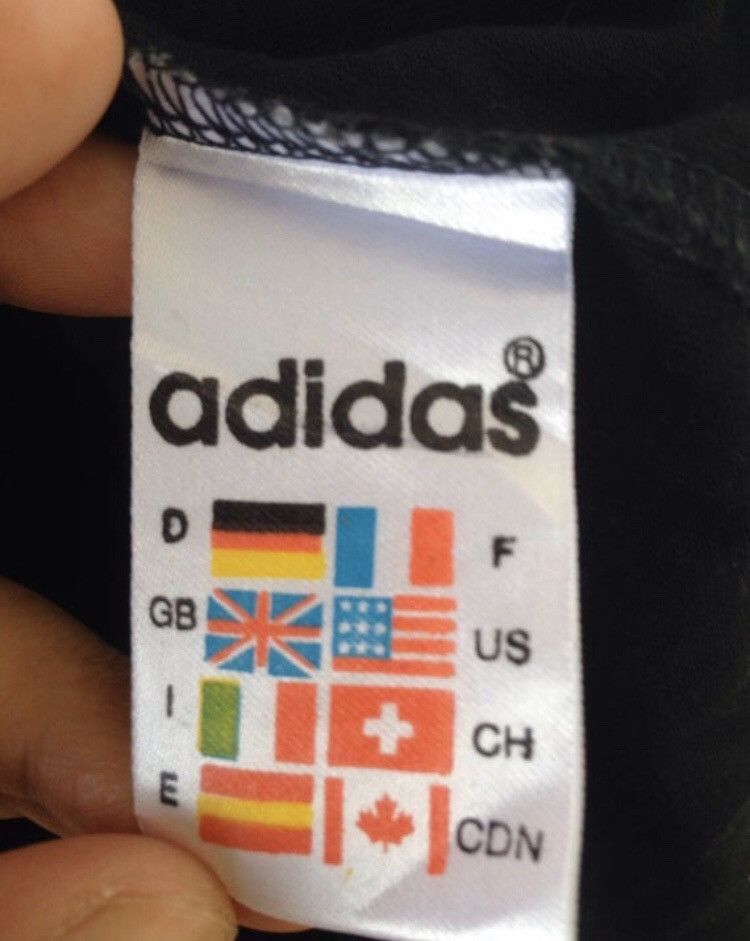 Adidas Vintage 90s Adidas stripe t shirt Size US M / EU 48-50 / 2 - 5 Thumbnail