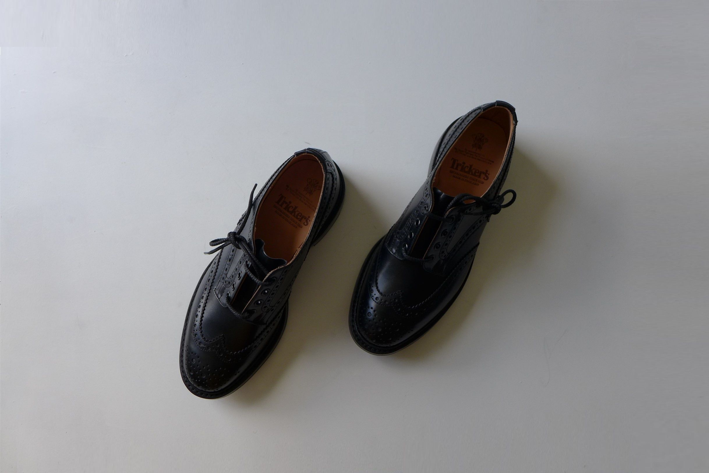 Tricker's Trickers Bourton Brogue Shoe - Black Calf Leather Size US 9 / EU 42 - 13 Thumbnail