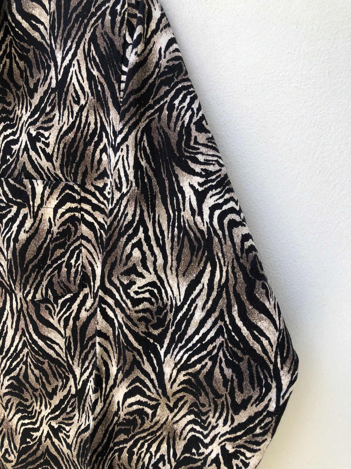 Vintage Vintage 90s Smash Up Japan Bengal Tiger Button Shirt Size US M / EU 48-50 / 2 - 5 Thumbnail