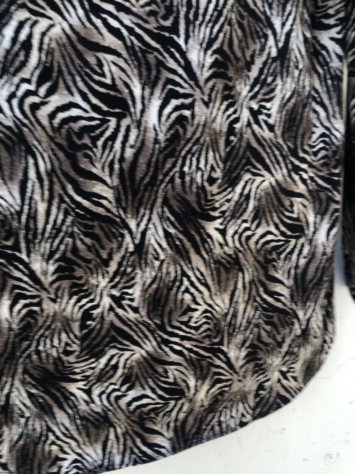 Vintage Vintage 90s Smash Up Japan Bengal Tiger Button Shirt Size US M / EU 48-50 / 2 - 11 Thumbnail