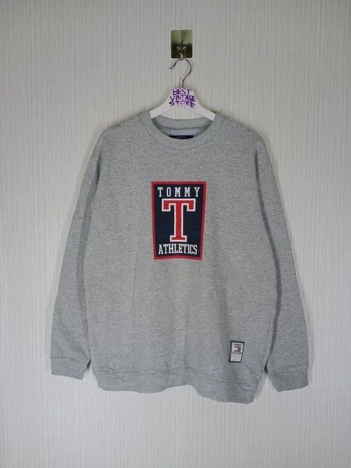 Tommy Hilfiger VINTAGE 90'S TOMMY HILFIGER BIG LOGO CREWNECK SWEATSHIRT Size US L / EU 52-54 / 3 - 1 Thumbnail