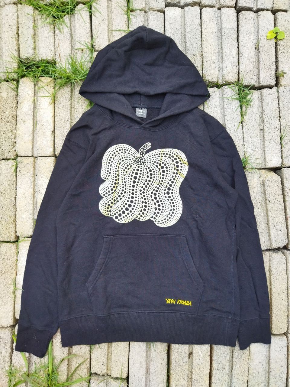 Yayoi Kusama Yayoi Kusama X Uniqlo Hoodie - Size M Size US M / EU 48-50 / 2 - 1 Thumbnail