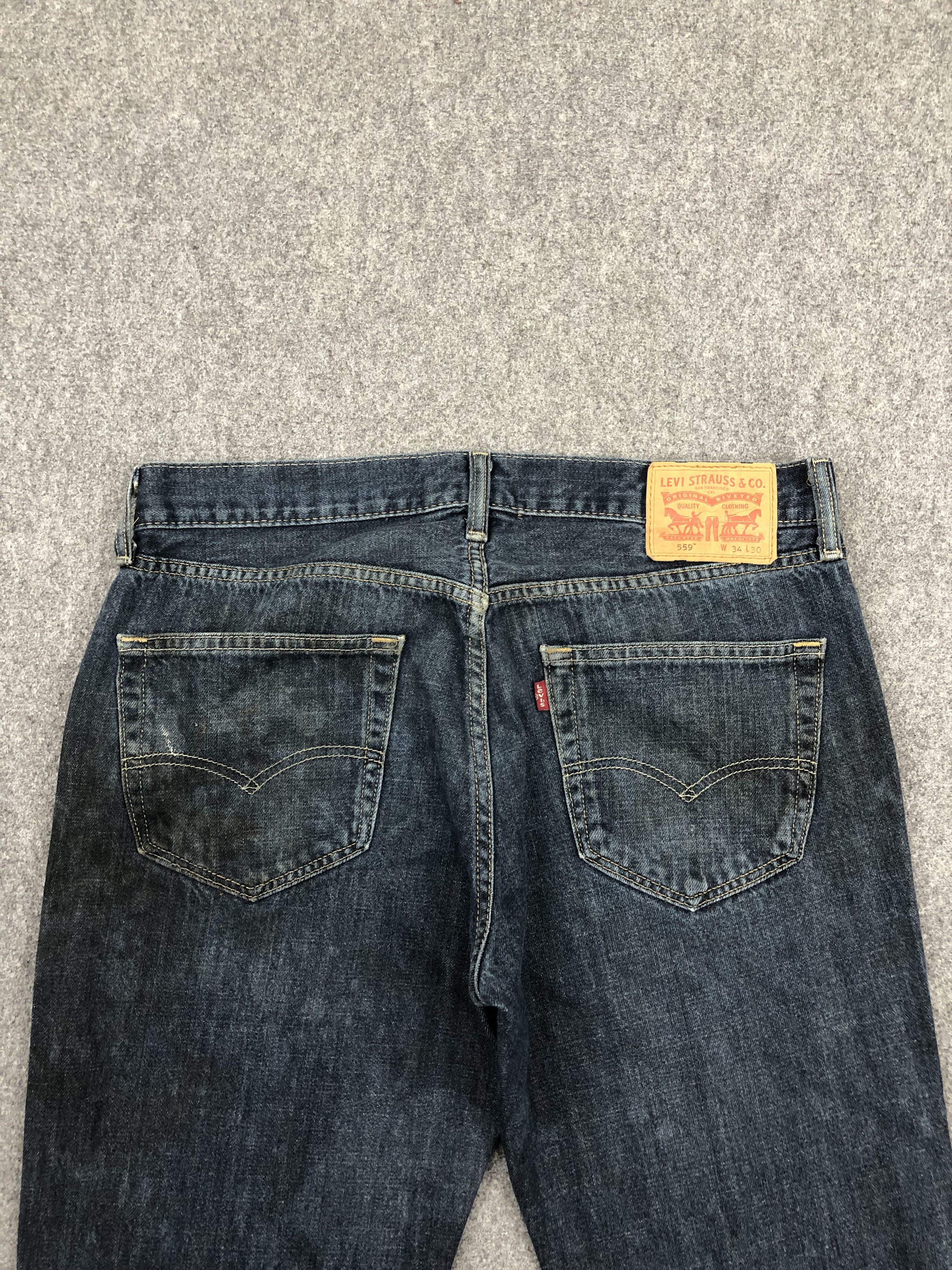 Levi's Vintage Levis 559 Blue Denim Jeans DP1562 Size US 35 - 4 Thumbnail