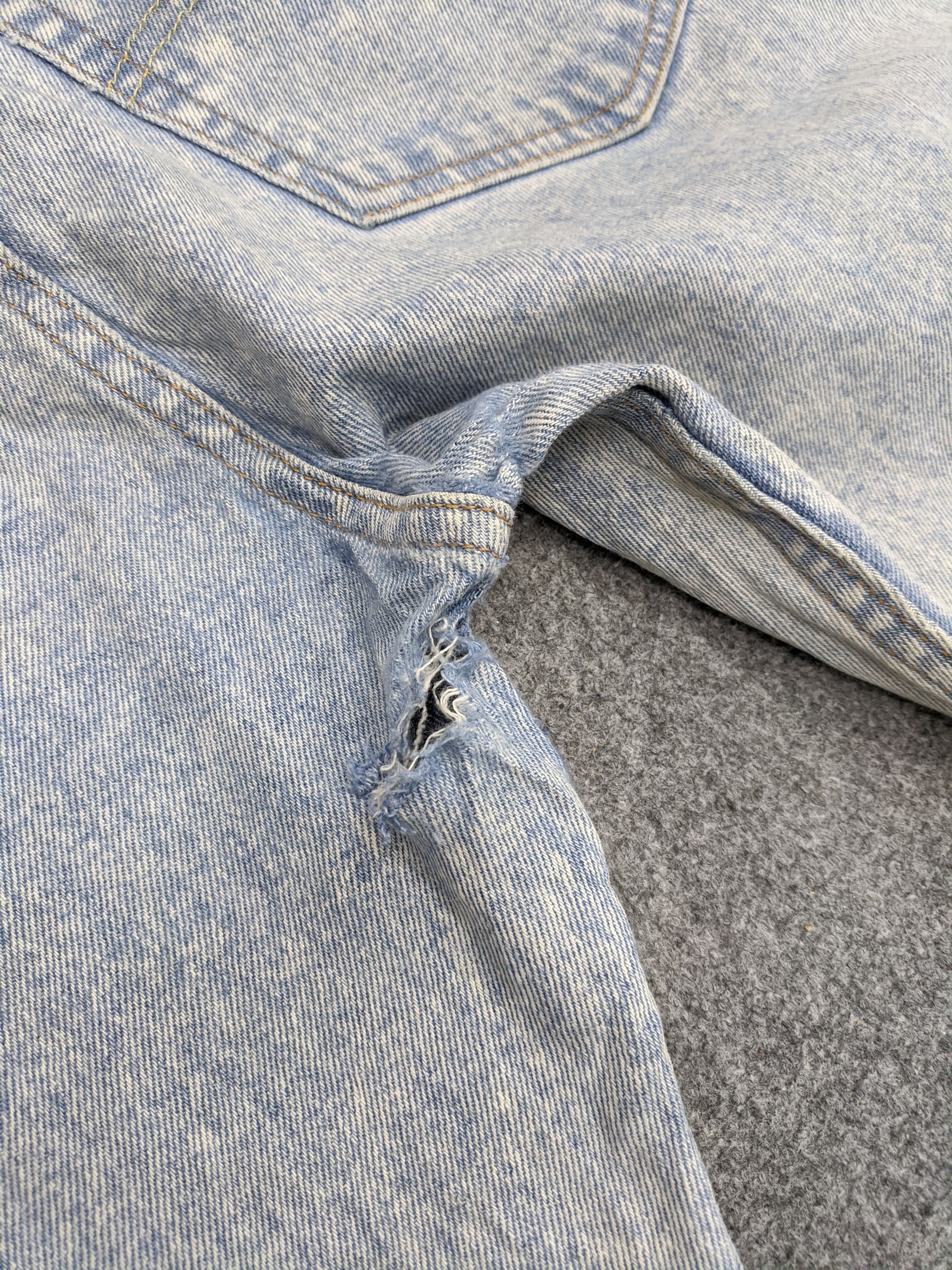 Levi's Vintage Levis 512 Jeans Acid Wash Style DP0852 Size US 39 - 11 Thumbnail
