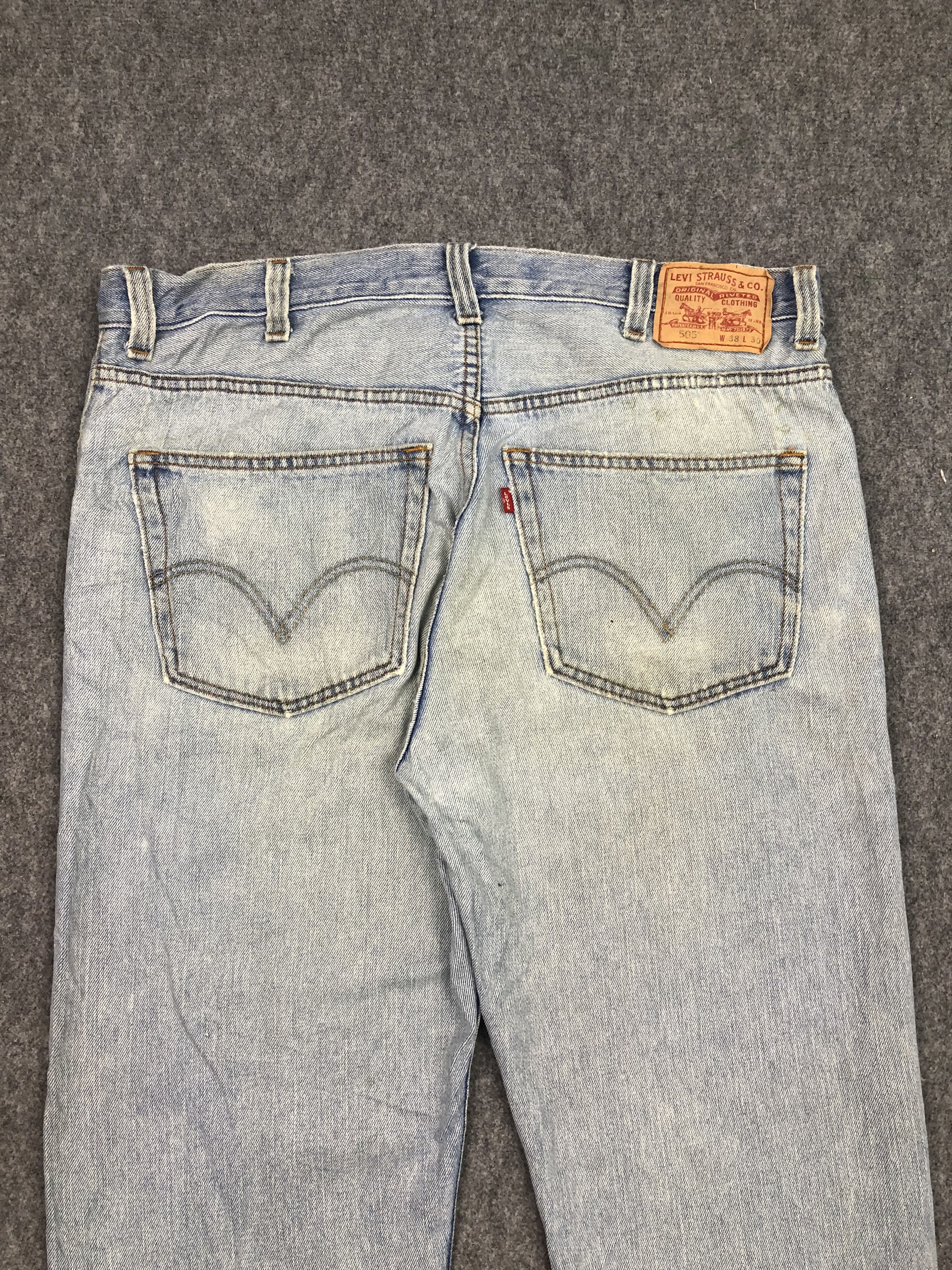 Levi's Vintage Levis 505 Regular Fit Lightwash Jeans DP0350 Size US 40 / EU 56 - 4 Thumbnail