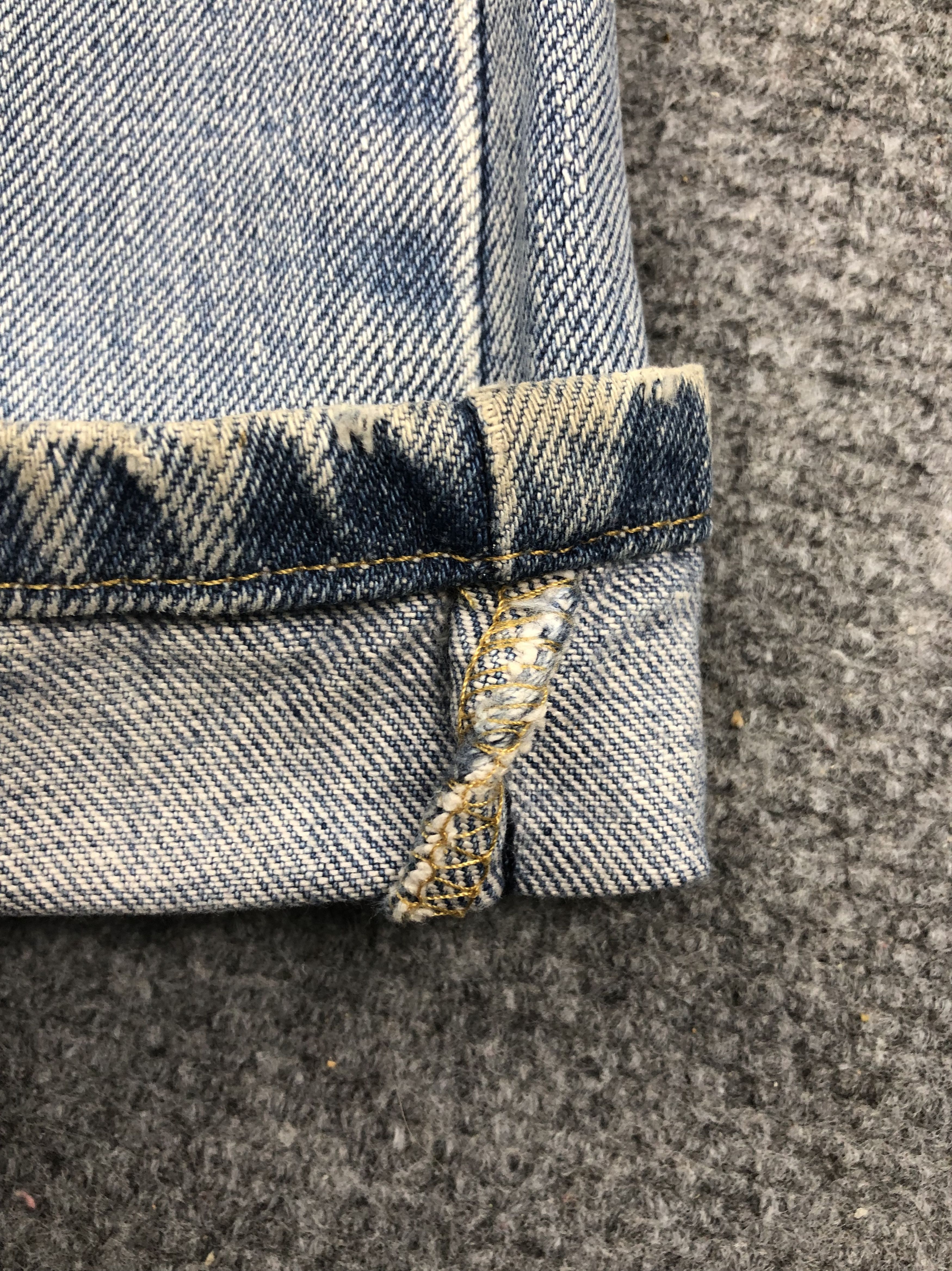 Levi's Vintage Levis 505 Light Wash Jeans DP1579 Size US 40 / EU 56 - 9 Thumbnail
