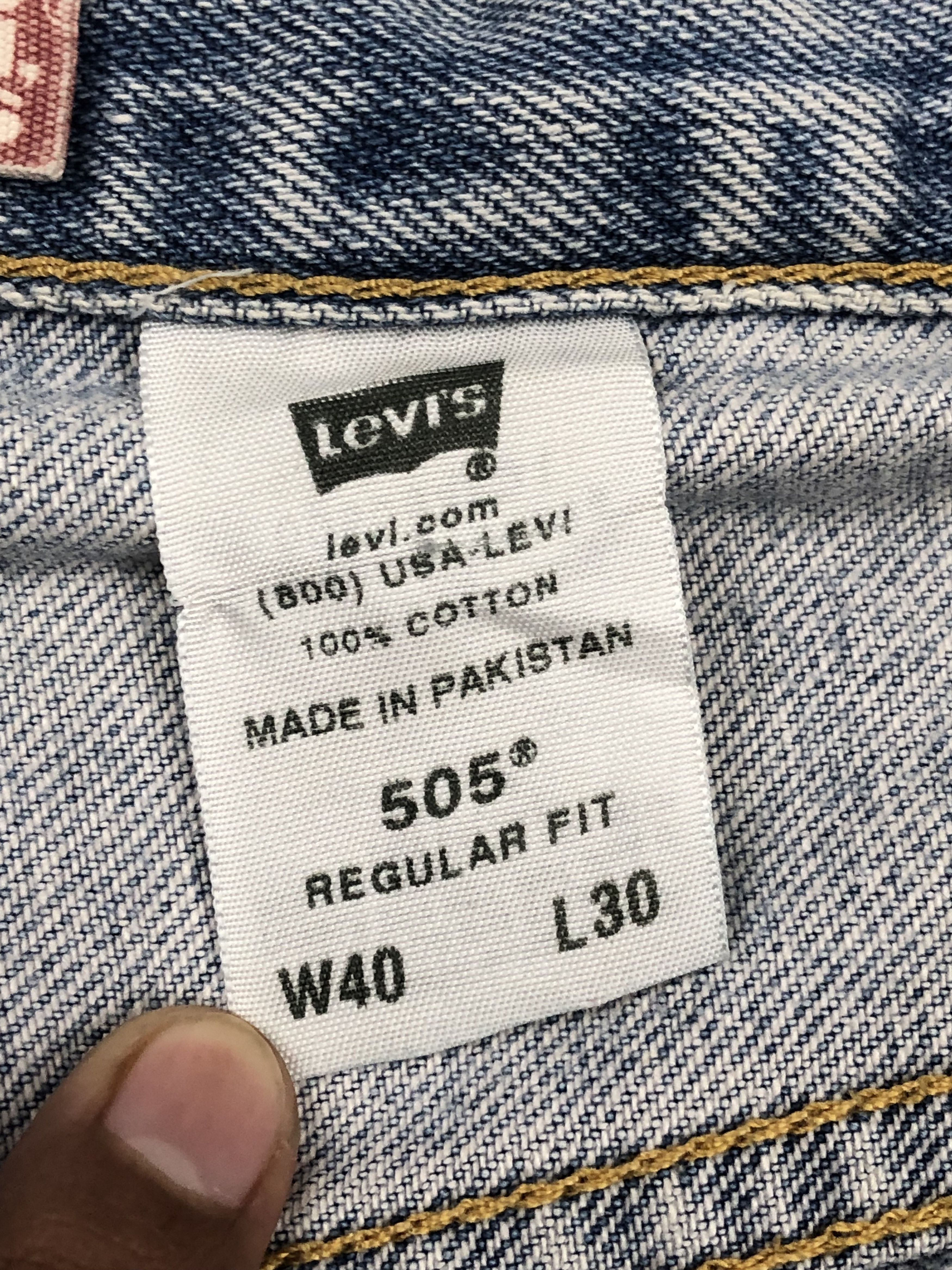 Levi's Vintage Levis 505 Light Wash Jeans DP1579 Size US 40 / EU 56 - 7 Thumbnail
