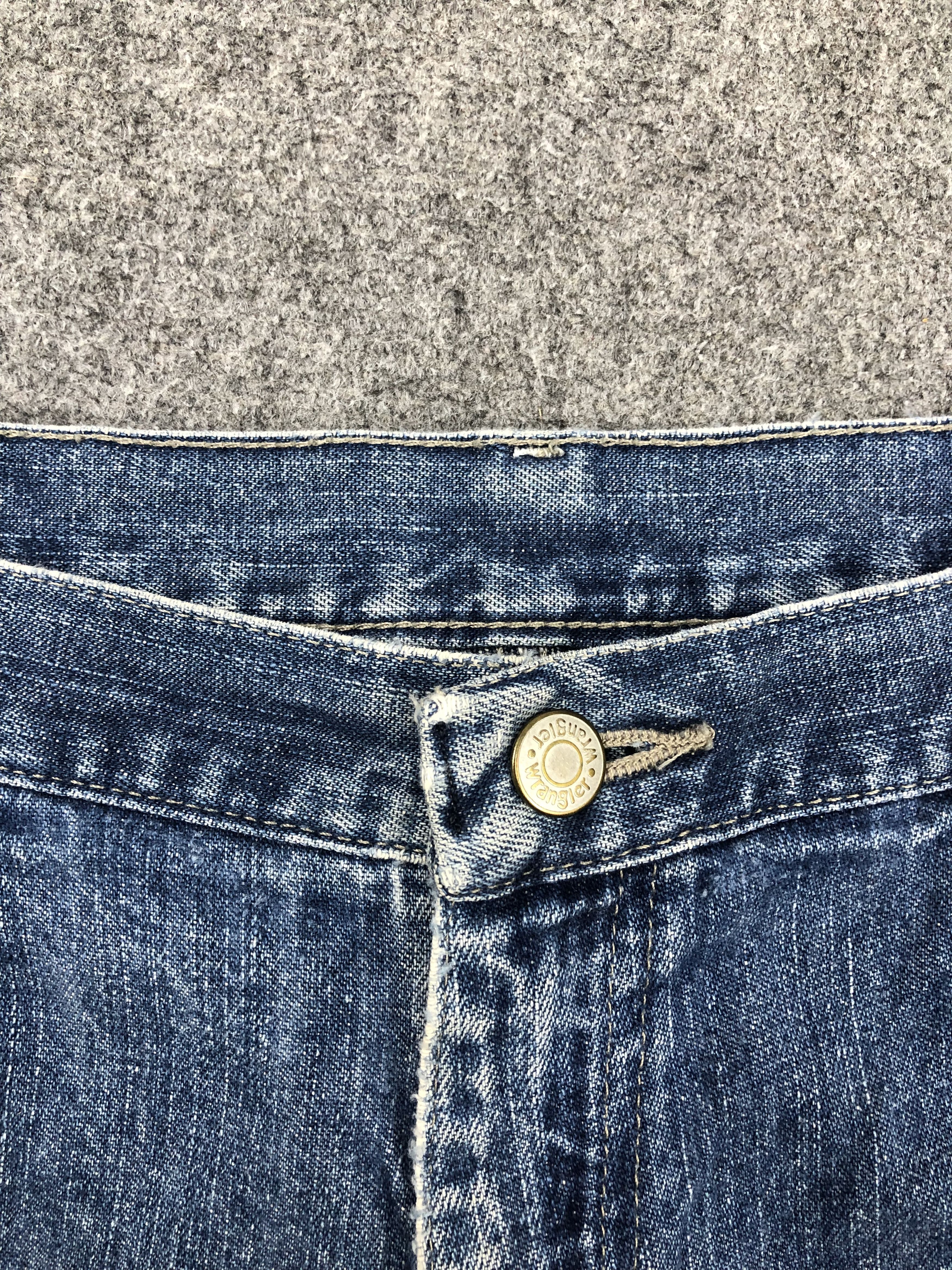 Vintage Vintage Distressed Wrangler Faded Jeans DP1574 Size US 36 / EU 52 - 11 Thumbnail