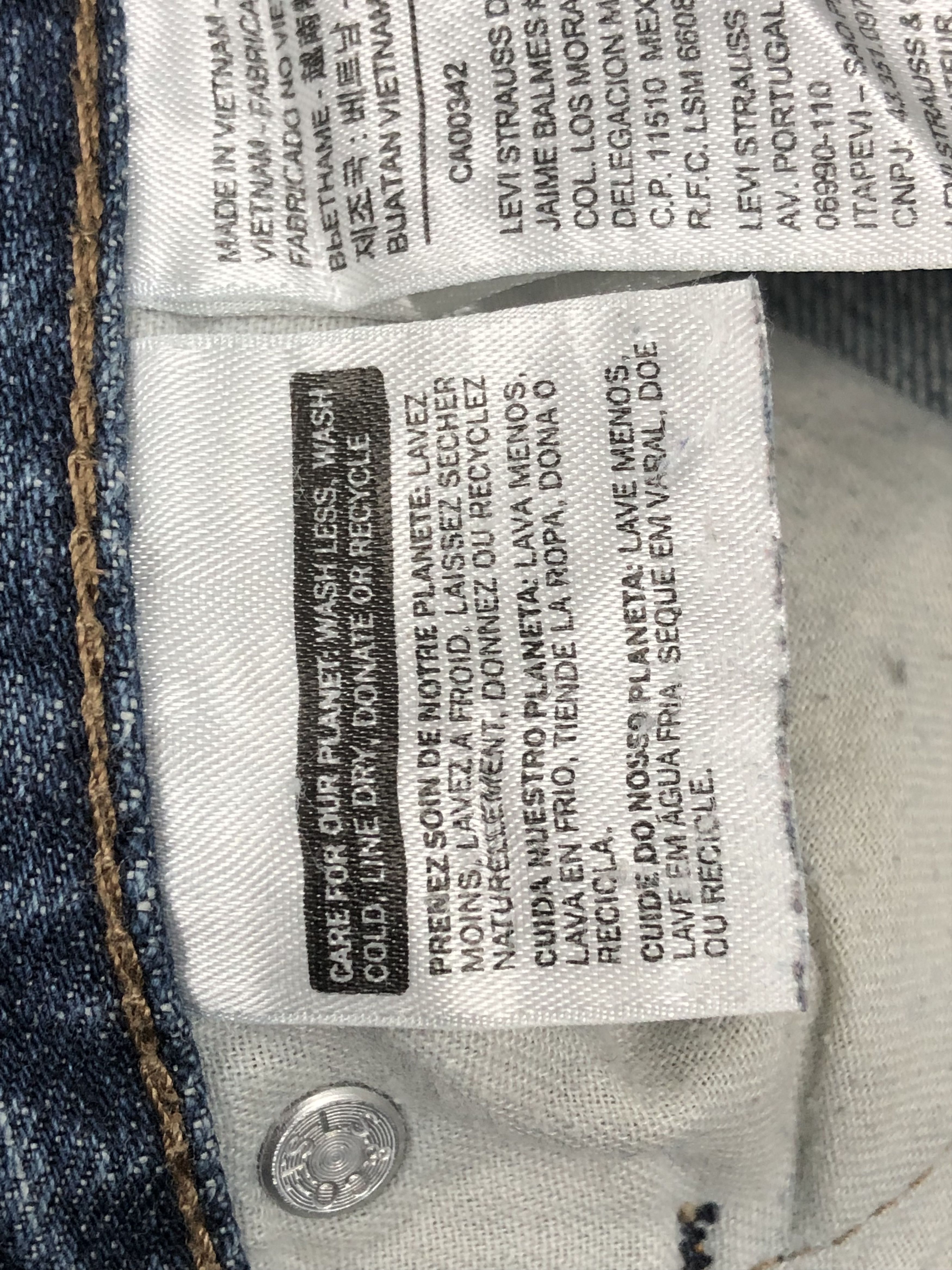 Levi's Vintage Levis 569 Faded Blue Jeans DP1611 Size US 39 - 7 Thumbnail