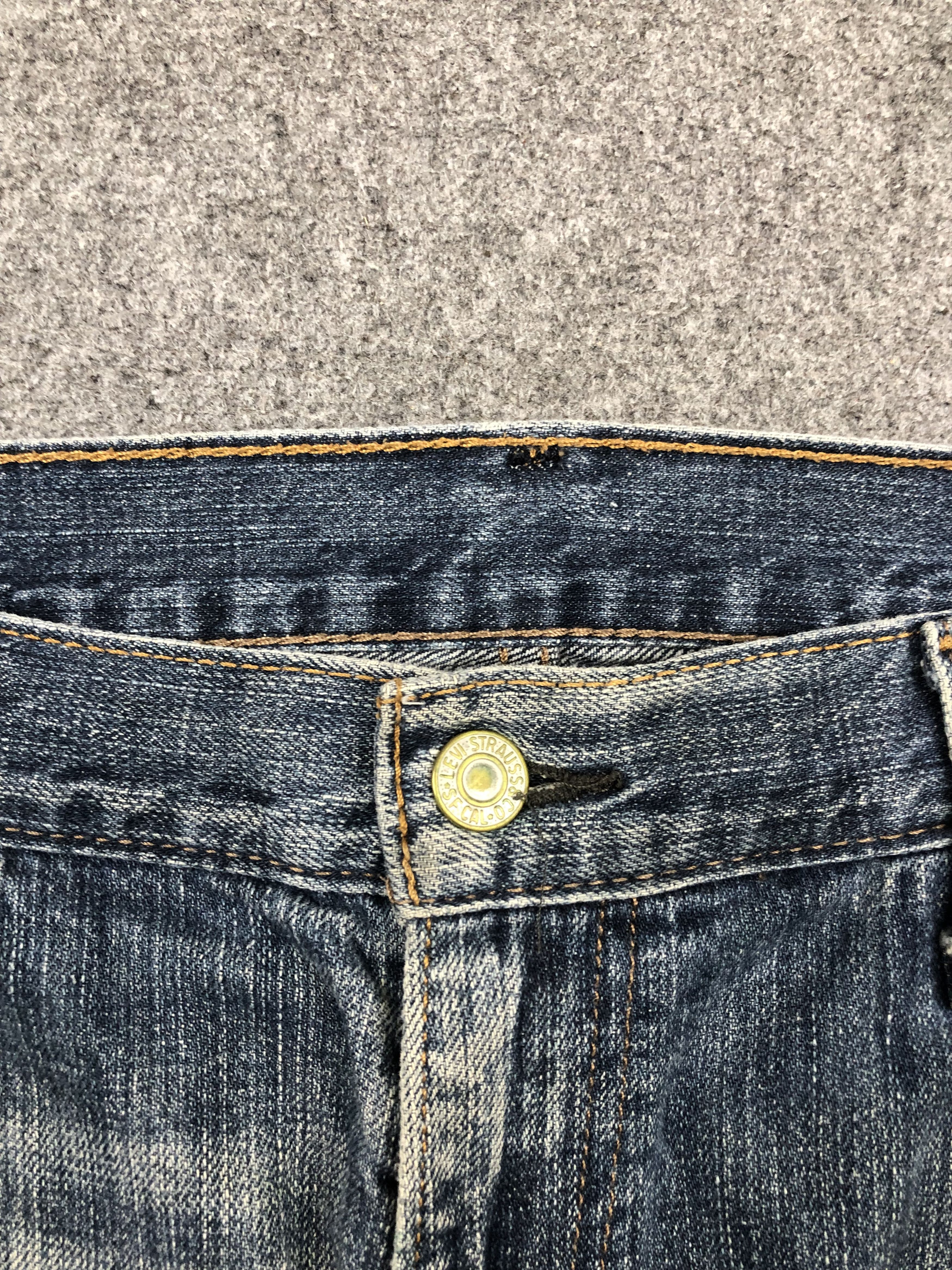 Levi's Vintage Levis 569 Faded Blue Jeans DP1611 Size US 39 - 13 Thumbnail