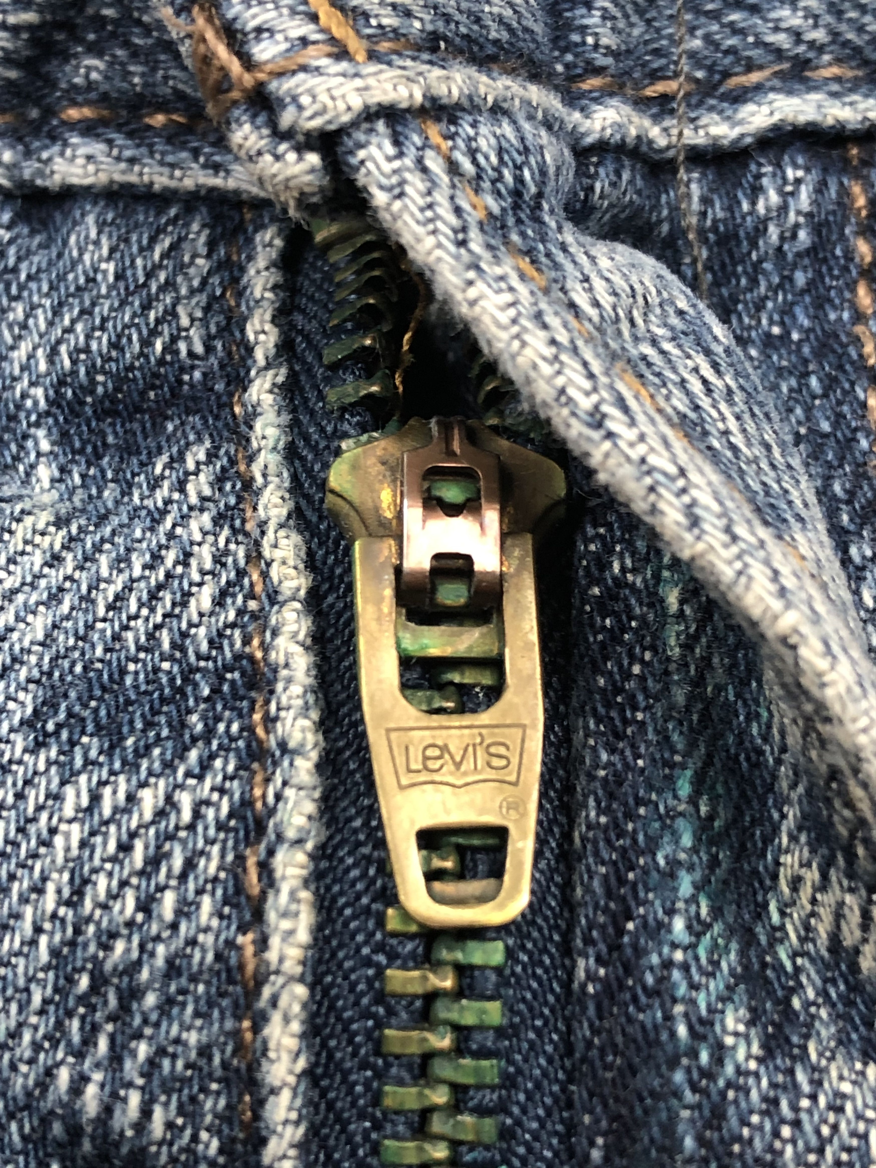 Levi's Vintage Levis 569 Faded Blue Jeans DP1611 Size US 39 - 14 Thumbnail