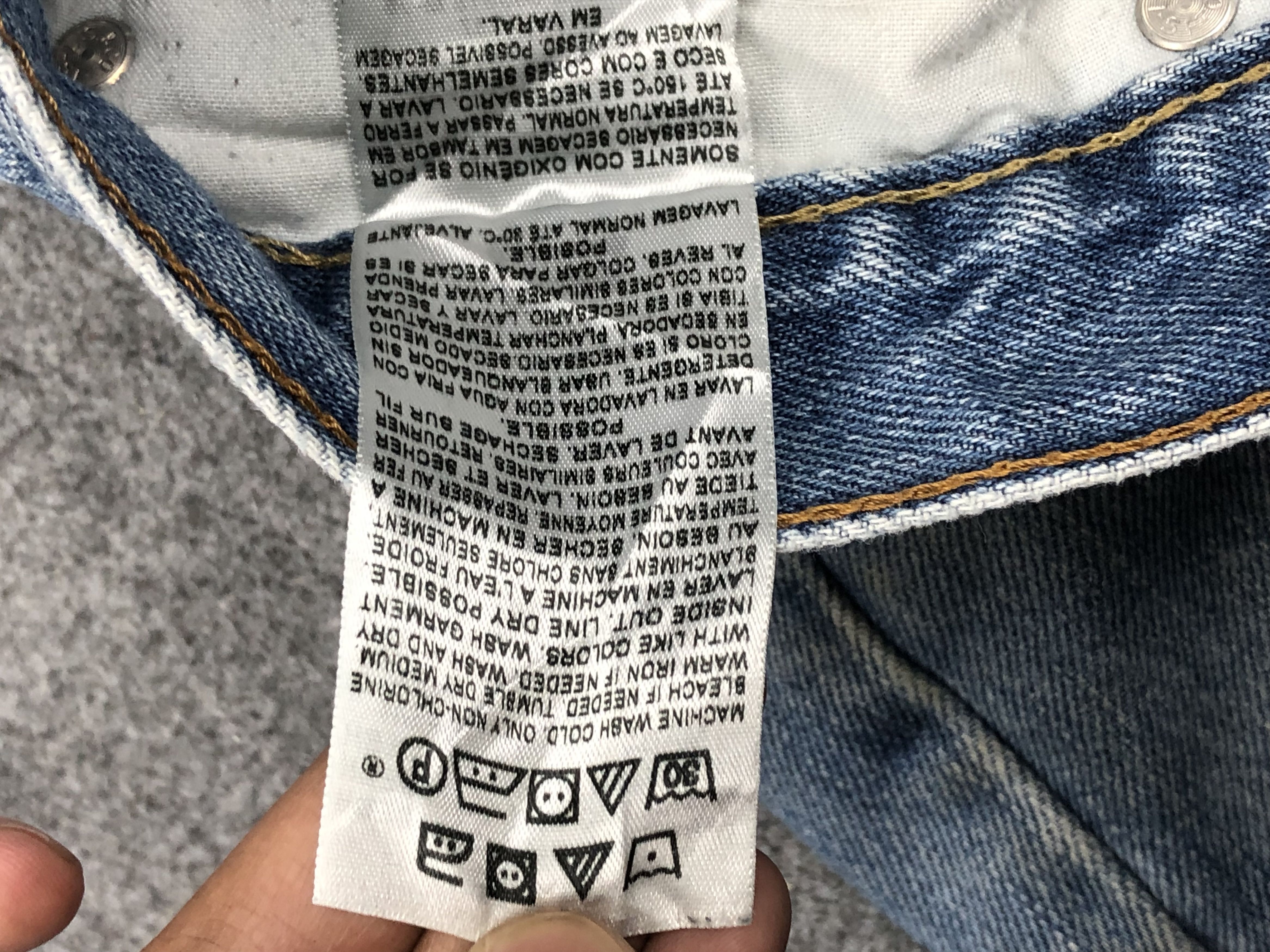 Levi's Vintage Levis 516 Faded Jeans DP1616 Size US 35 - 10 Thumbnail