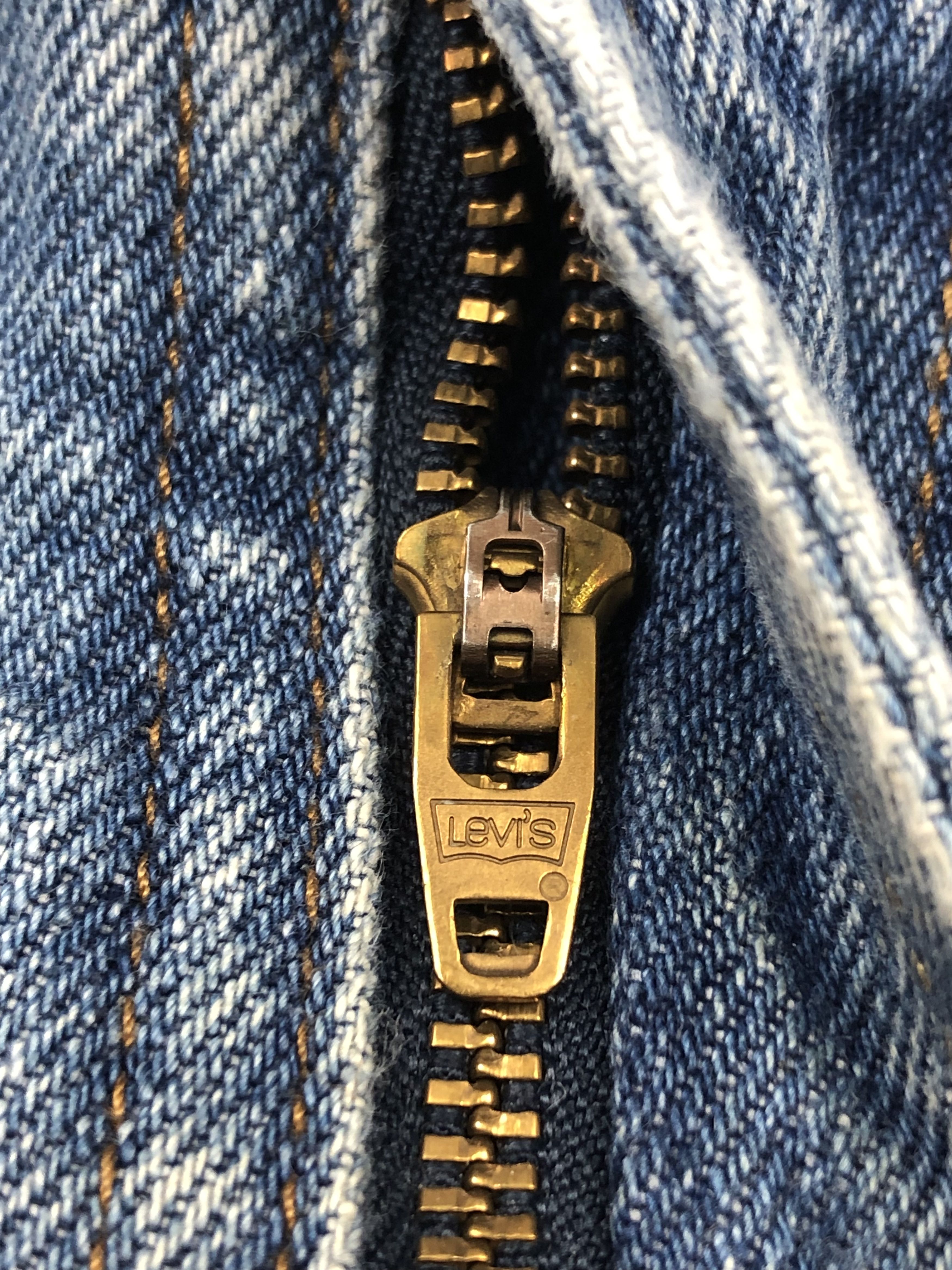 Levi's Vintage Levis 516 Faded Jeans DP1616 Size US 35 - 13 Thumbnail