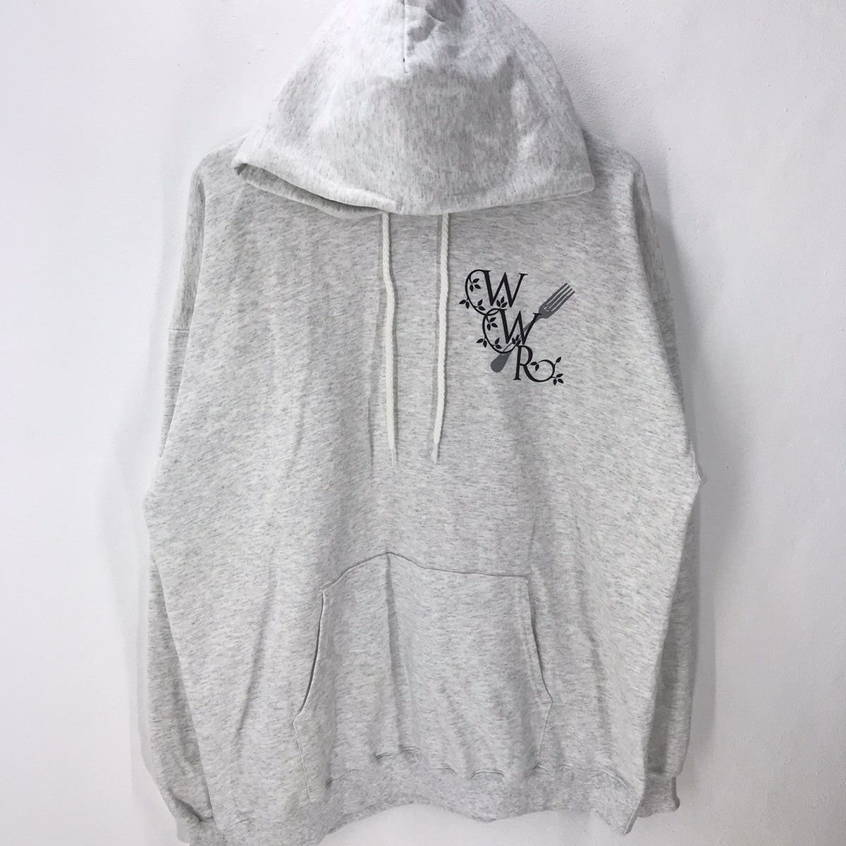Hanes Vintage Hanes BigLogo Hoodie Sweatshirt Size US L / EU 52-54 / 3 - 4 Thumbnail