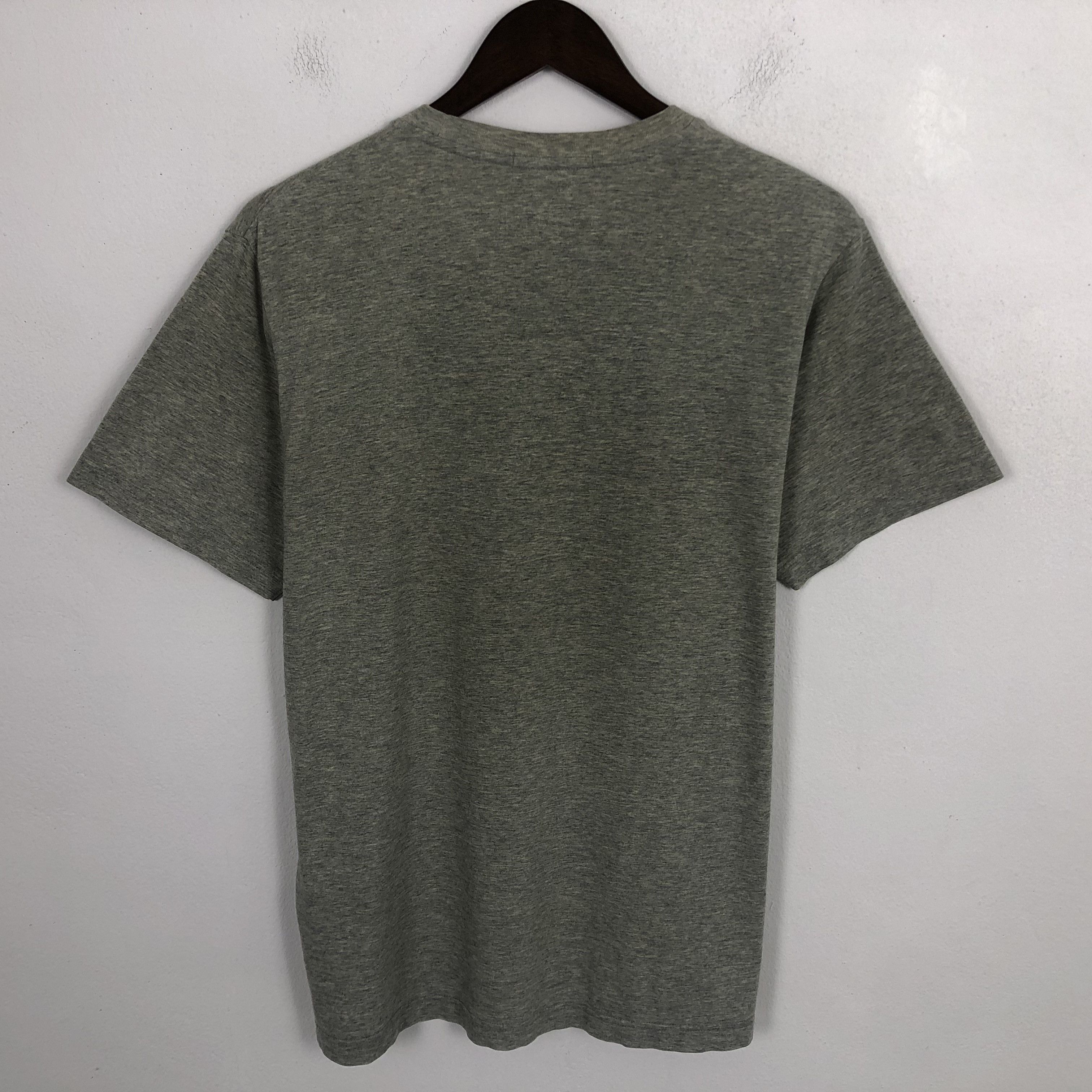 Anime × Japanese Brand × Vintage Vintage Attack Of Titan Anima Japan Design Tshirt Size US L / EU 52-54 / 3 - 3 Thumbnail