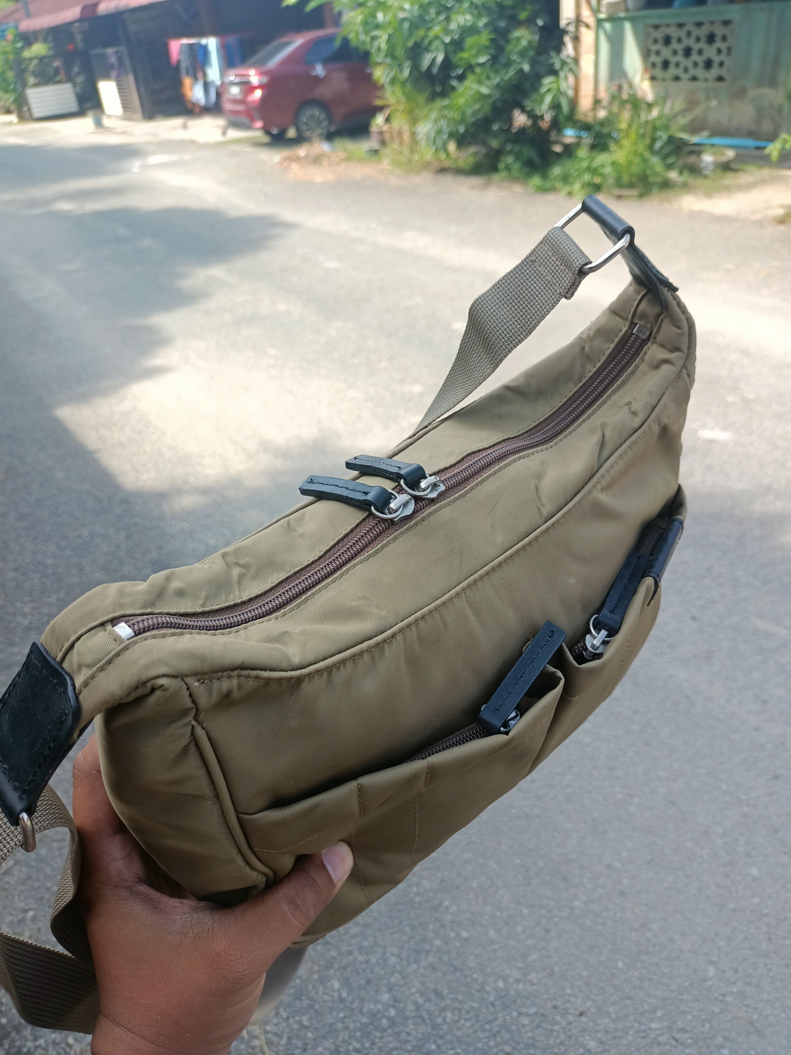 Japanese Brand YSAC'S SHOULDER BAG Size ONE SIZE - 4 Thumbnail
