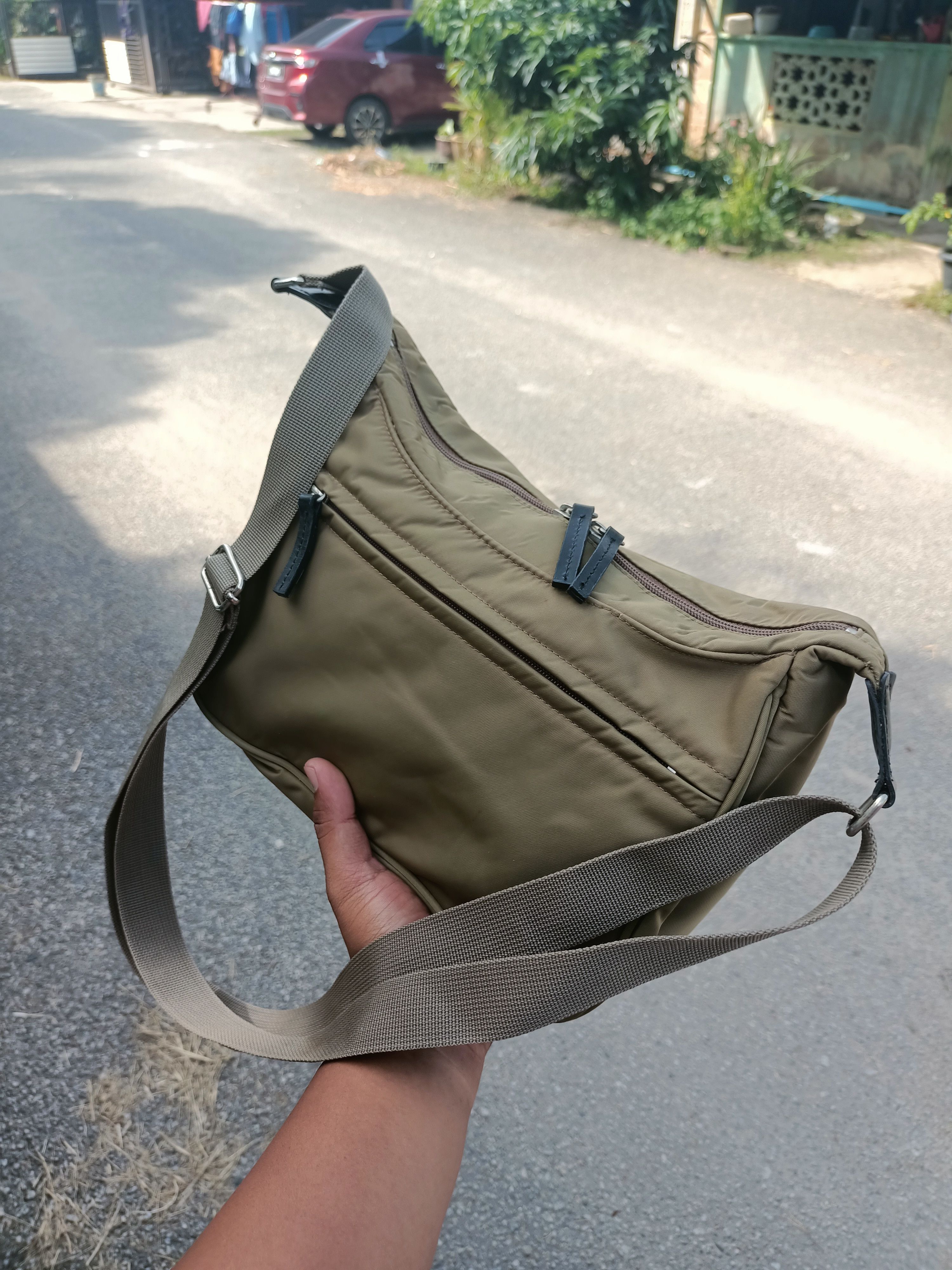 Japanese Brand YSAC'S SHOULDER BAG Size ONE SIZE - 8 Thumbnail