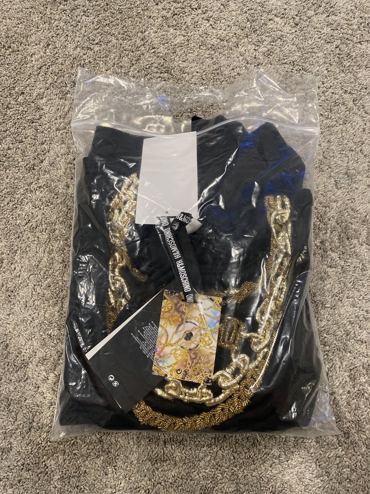 H&M H&M Moschino hoodie, Mens size Large, RARE! Size US L / EU 52-54 / 3 - 2 Thumbnail