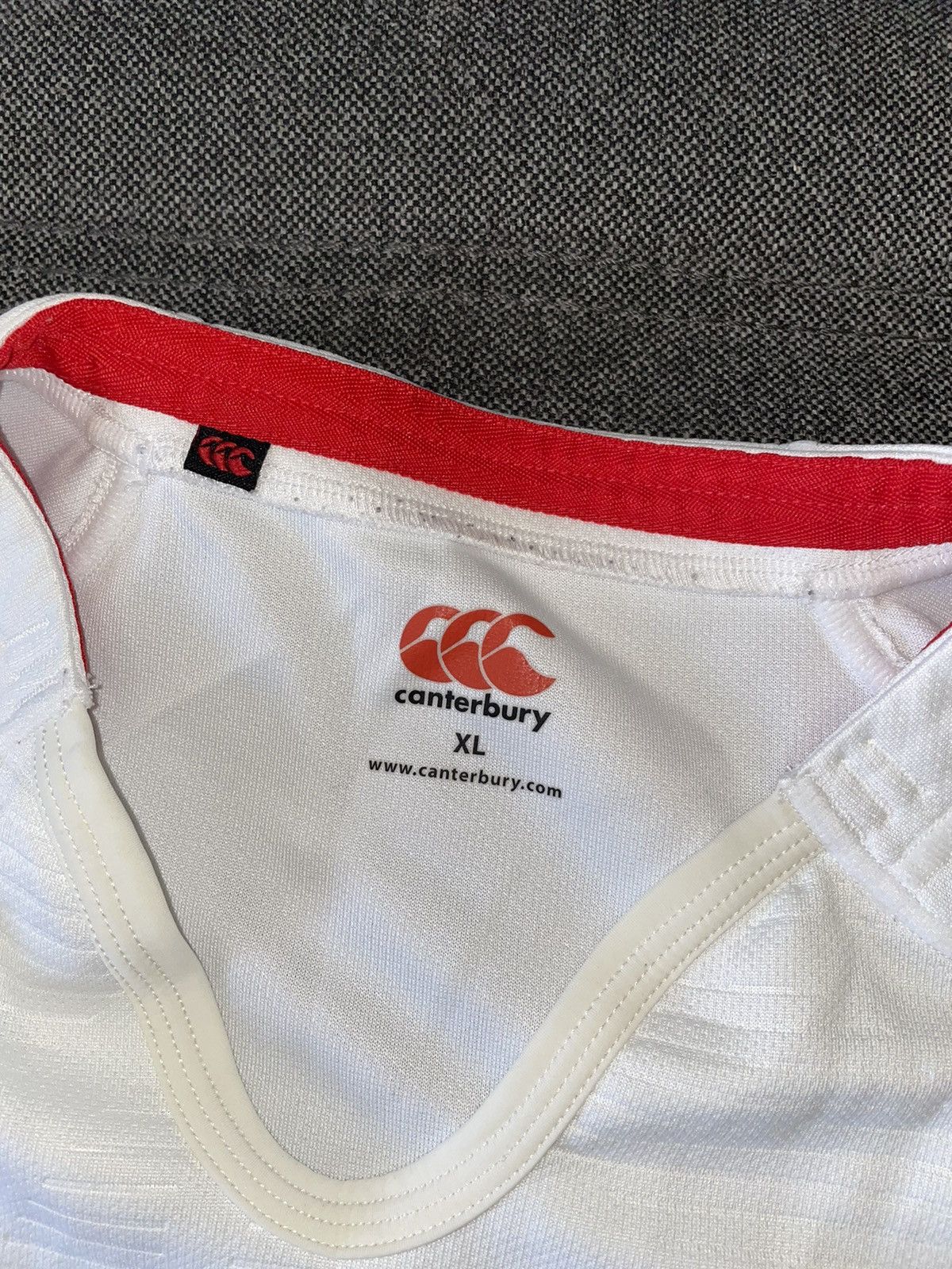 Canterbury of New Zealand Canterbury RFU Official licensed product O2 white jerseys Size US XL / EU 56 / 4 - 6 Thumbnail