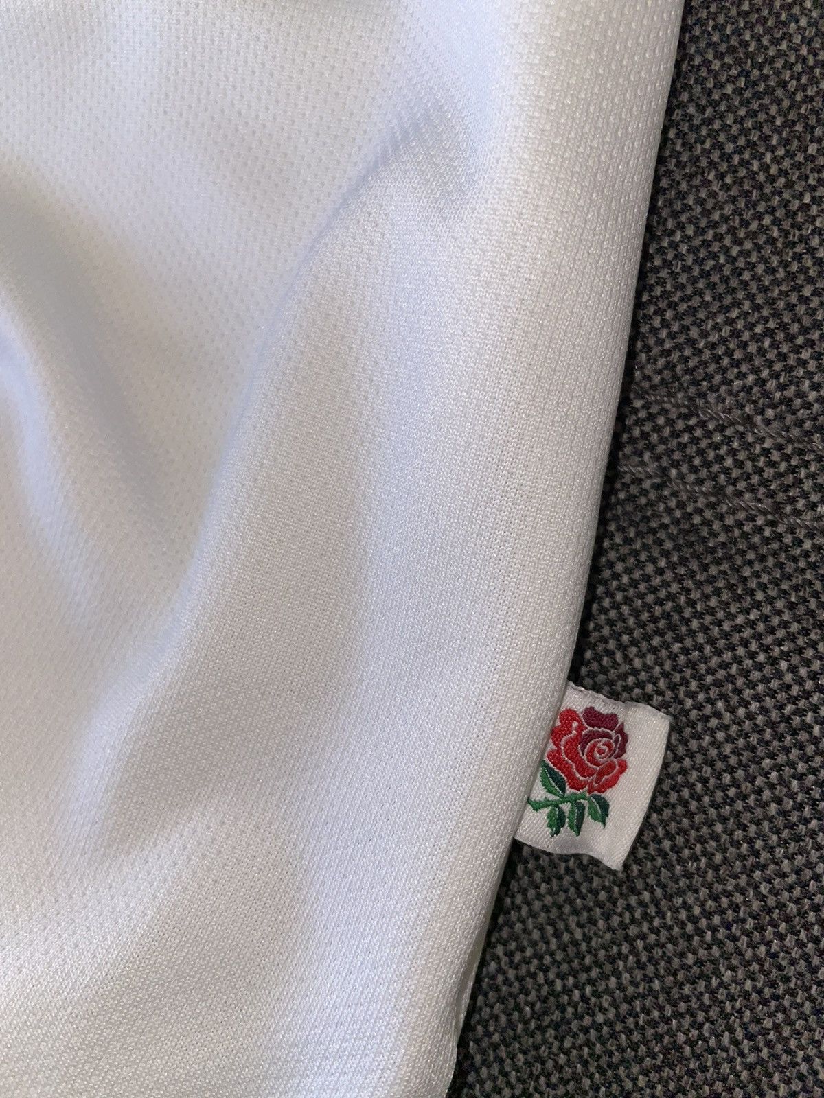 Canterbury of New Zealand Canterbury RFU Official licensed product O2 white jerseys Size US XL / EU 56 / 4 - 8 Thumbnail