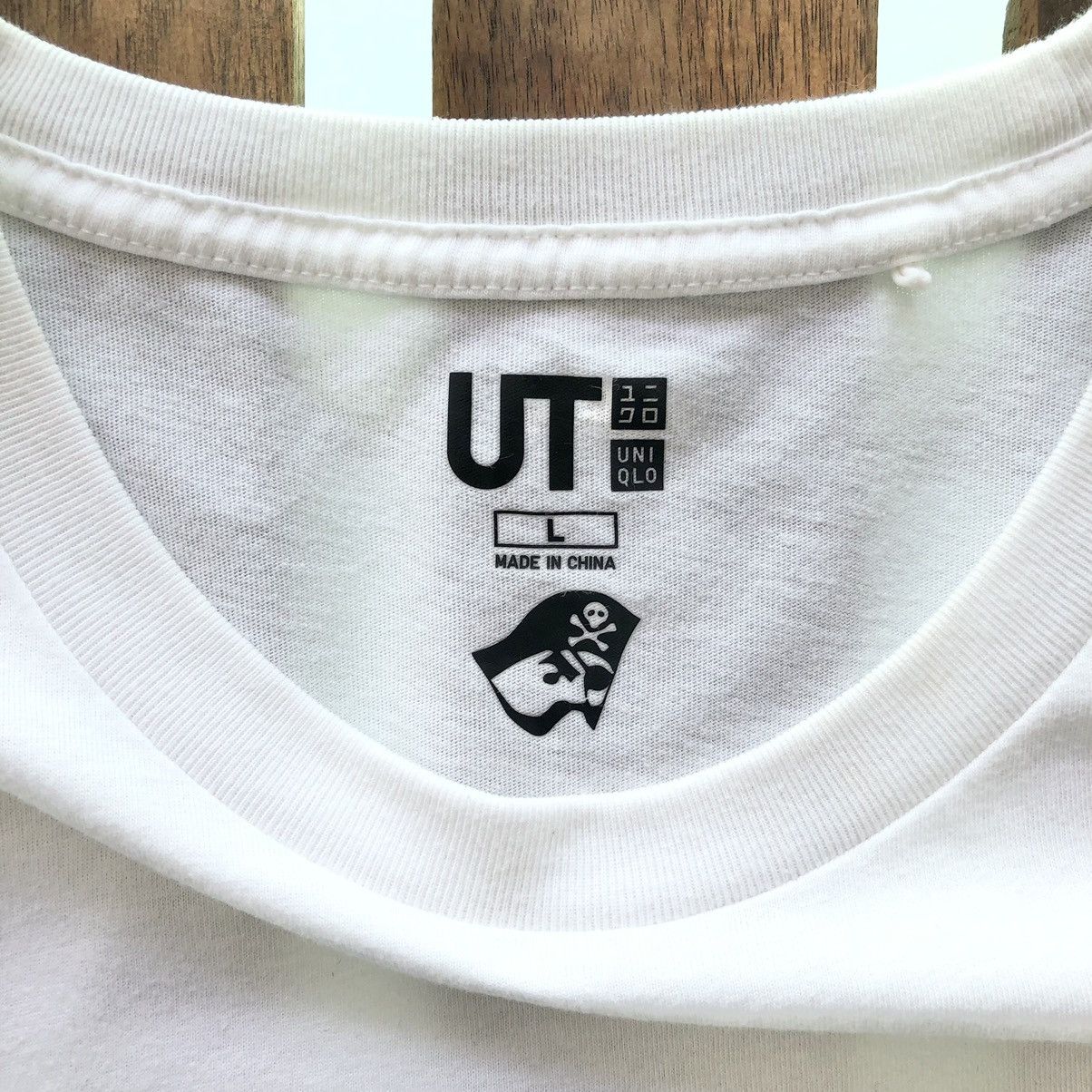 Anime MANGA PANEL HUNTER X HUNTER ANIME TEE -RARE💥 Size US L / EU 52-54 / 3 - 6 Thumbnail