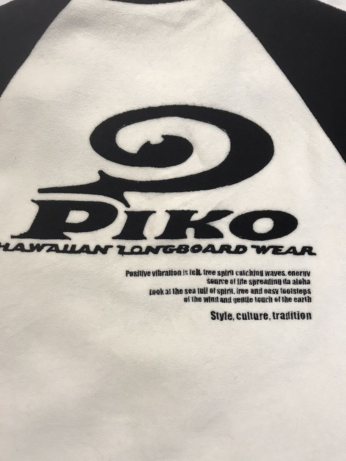 PIKO HAWAIIAN LONG WEAR FLEECE JACKET