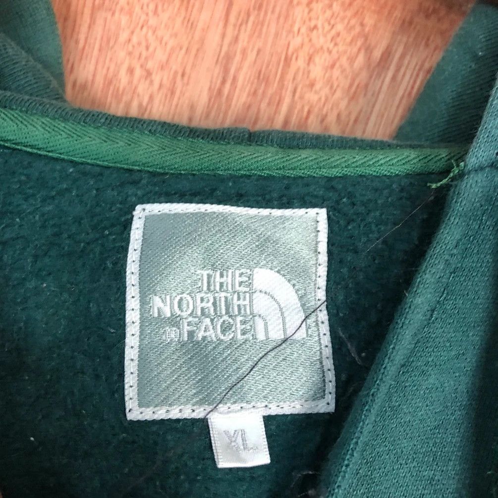 The North Face The North Face Green Small Logo Sweater hoodie #H314 Size L / US 10 / IT 46 - 16 Thumbnail