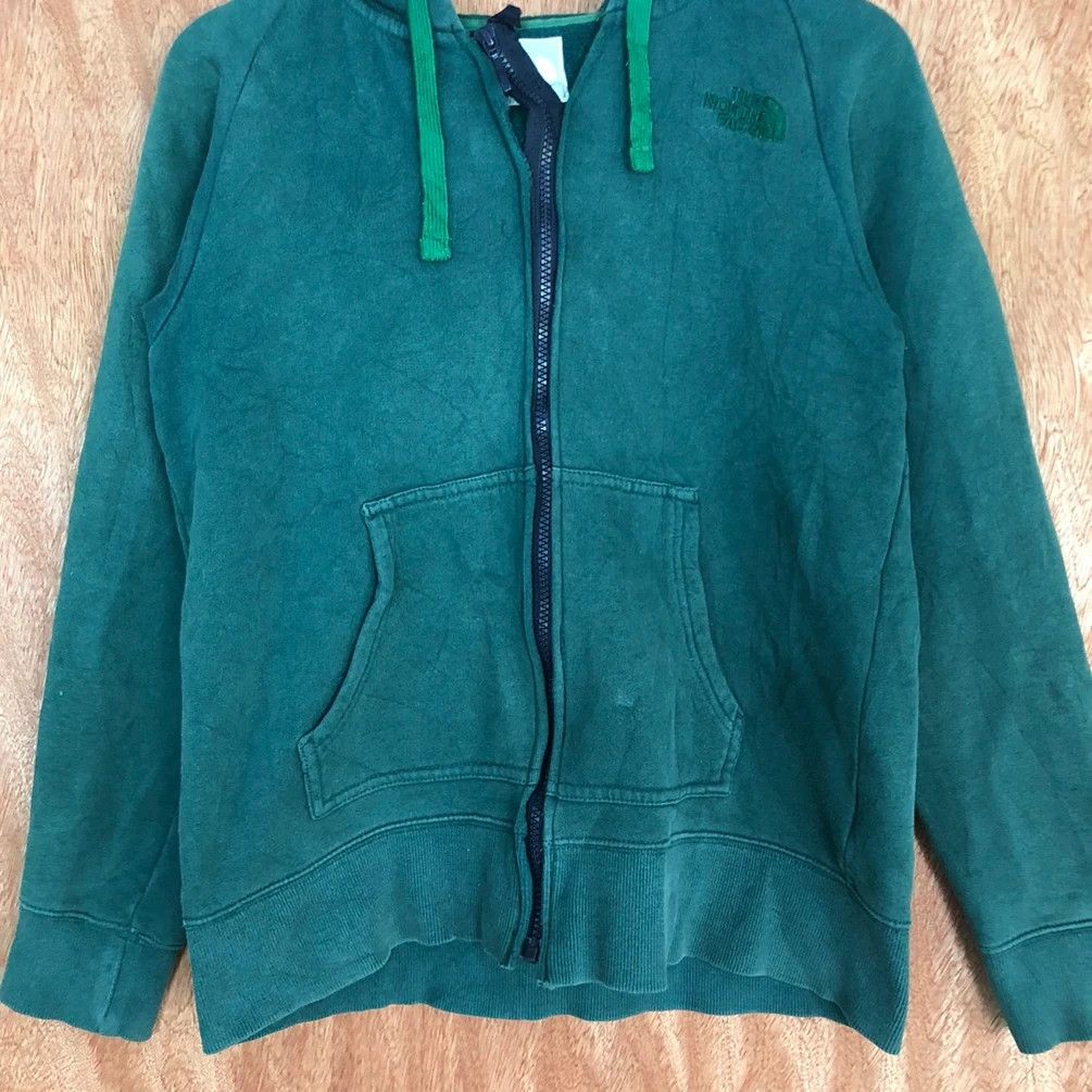 The North Face The North Face Green Small Logo Sweater hoodie #H314 Size L / US 10 / IT 46 - 13 Thumbnail