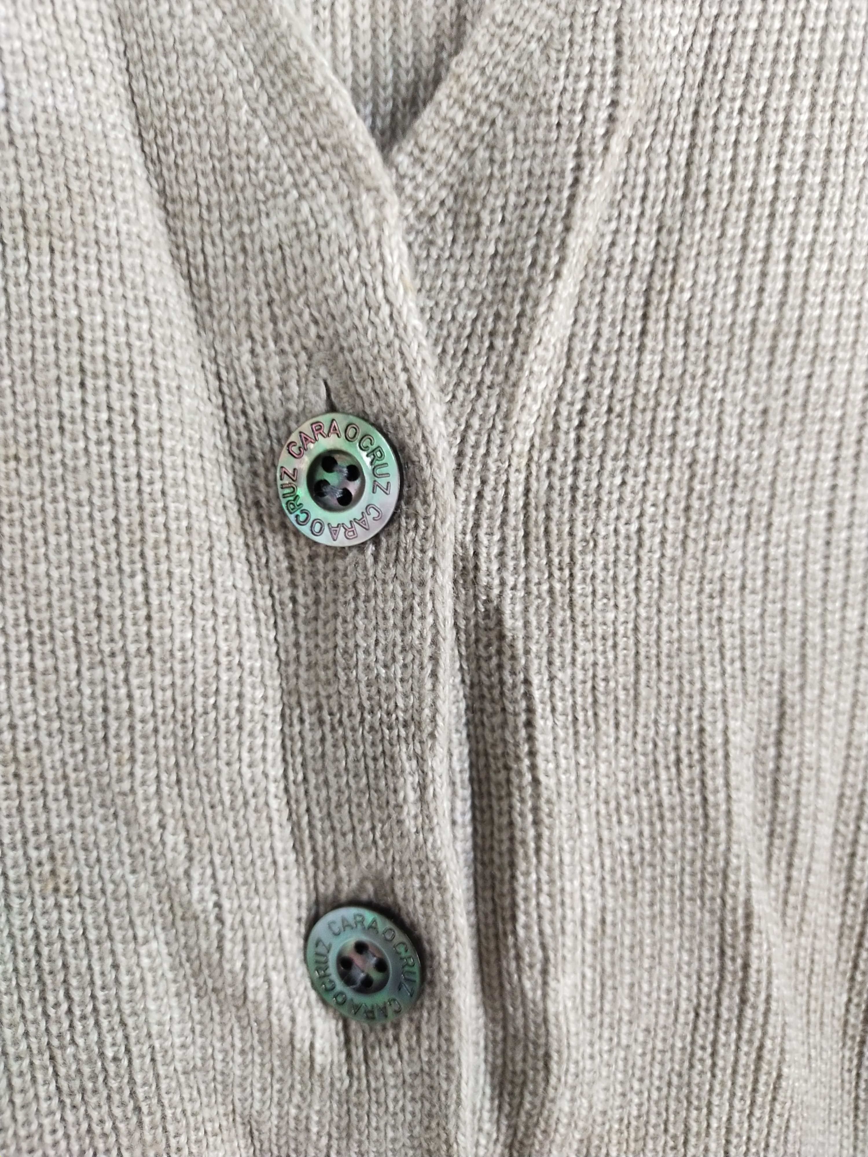 Vintage Caraocruz light brown sleeveless cardigan knitwearn #S171 Size US XL / EU 56 / 4 - 5 Thumbnail