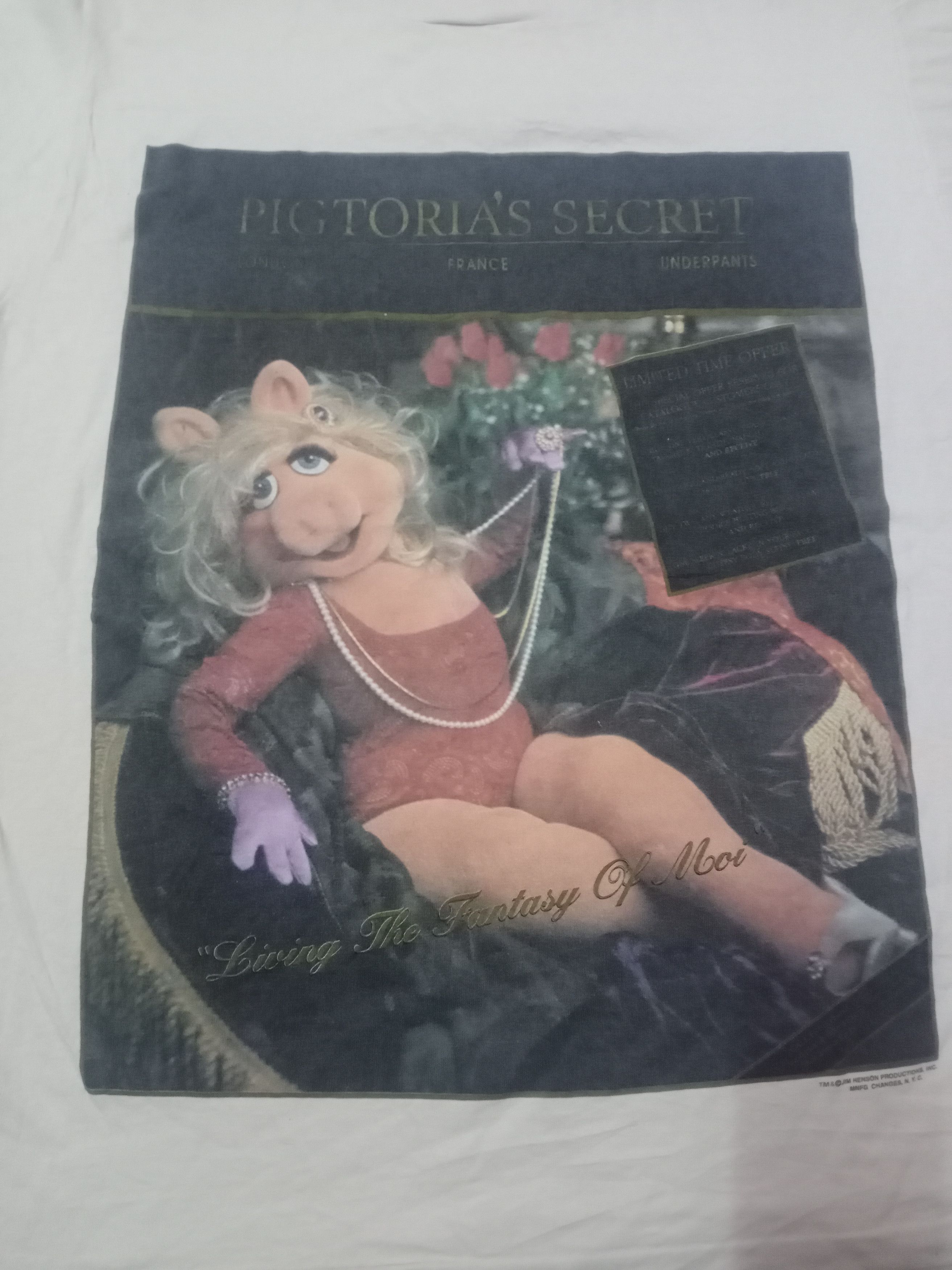 Vintage Vintage 90 s' pigtoria's secret jim henson Size US L / EU 52-54 / 3 - 4 Thumbnail