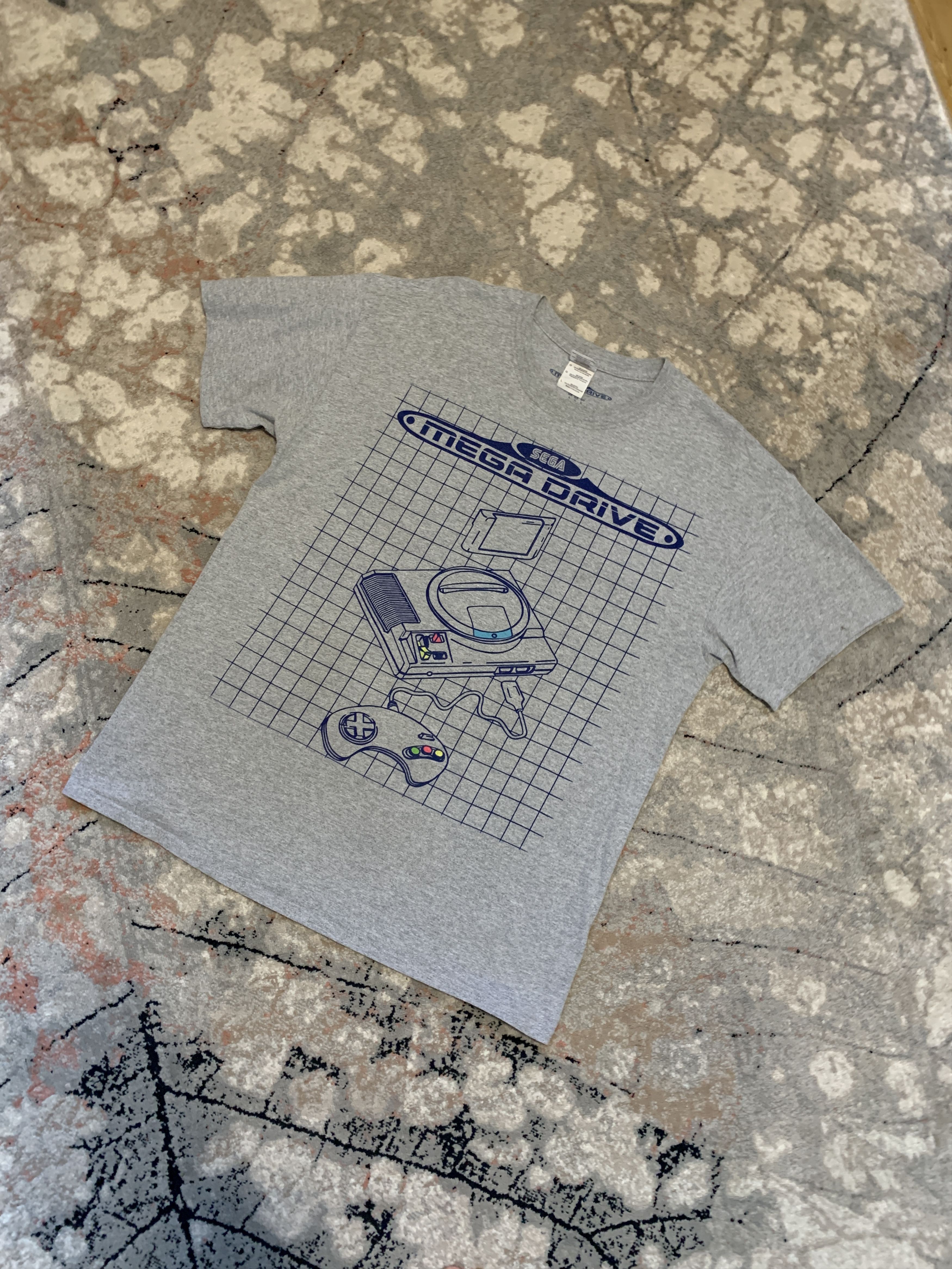 Vintage Mega Drive Sega Vintage T-Shirt Size US XL / EU 56 / 4 - 2 Thumbnail