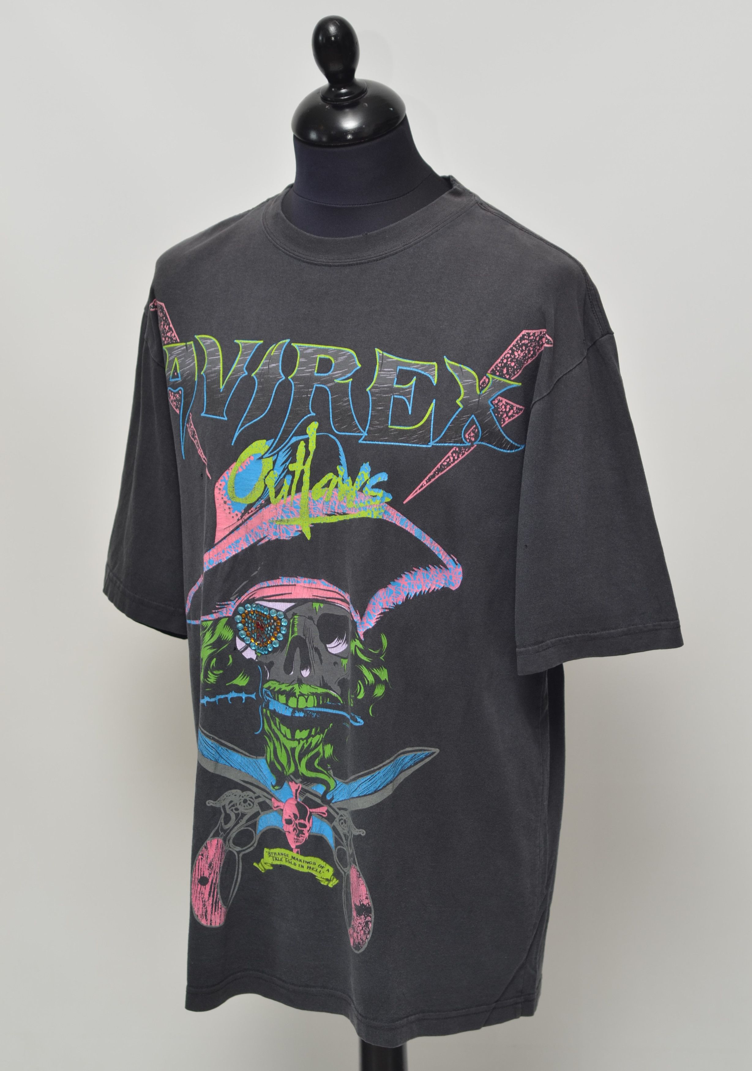 AVIREX Vintage Big Pirate Print Tee Shirt Made in Mexico