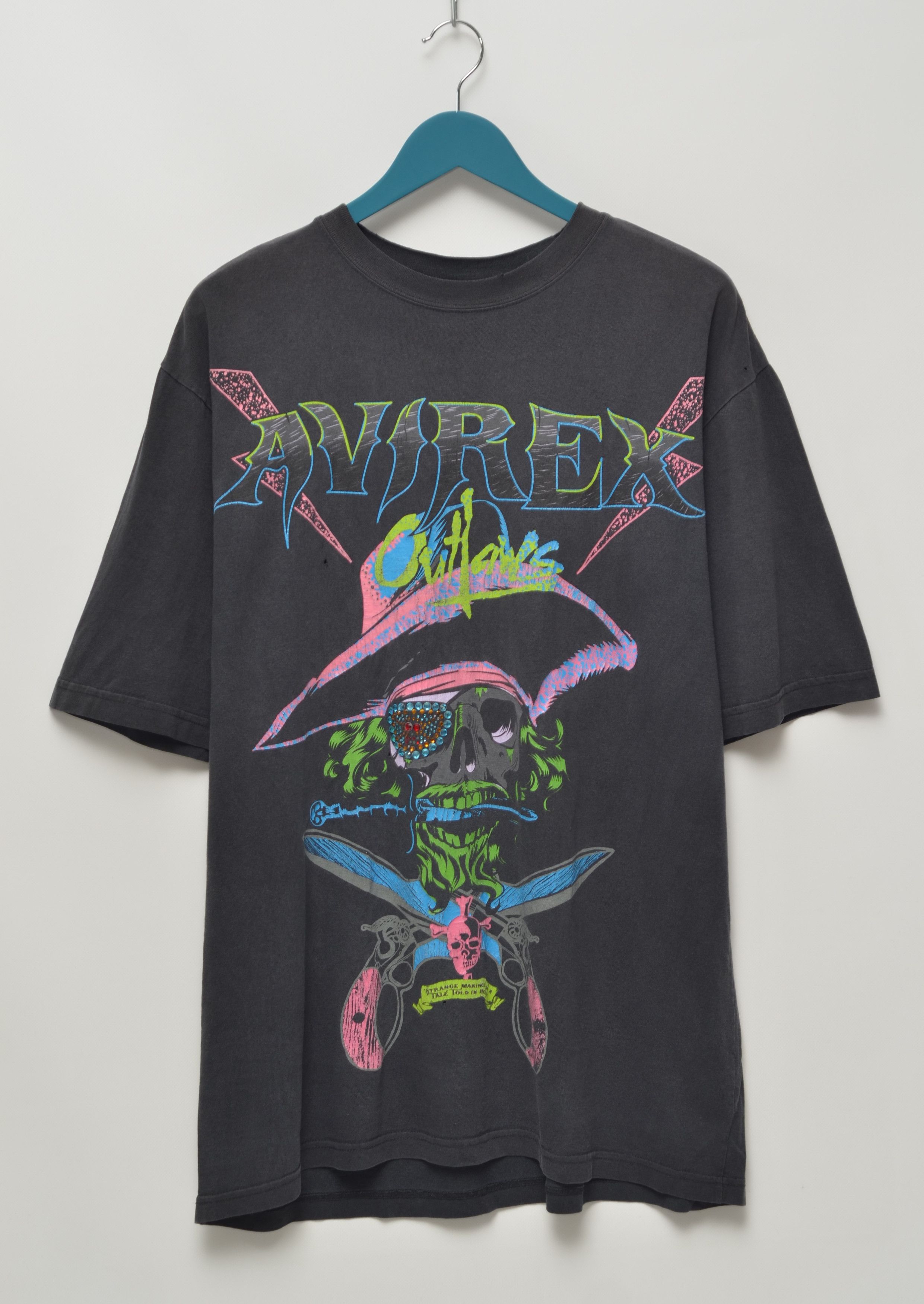 AVIREX Vintage Big Pirate Print Tee Shirt Made in Mexico