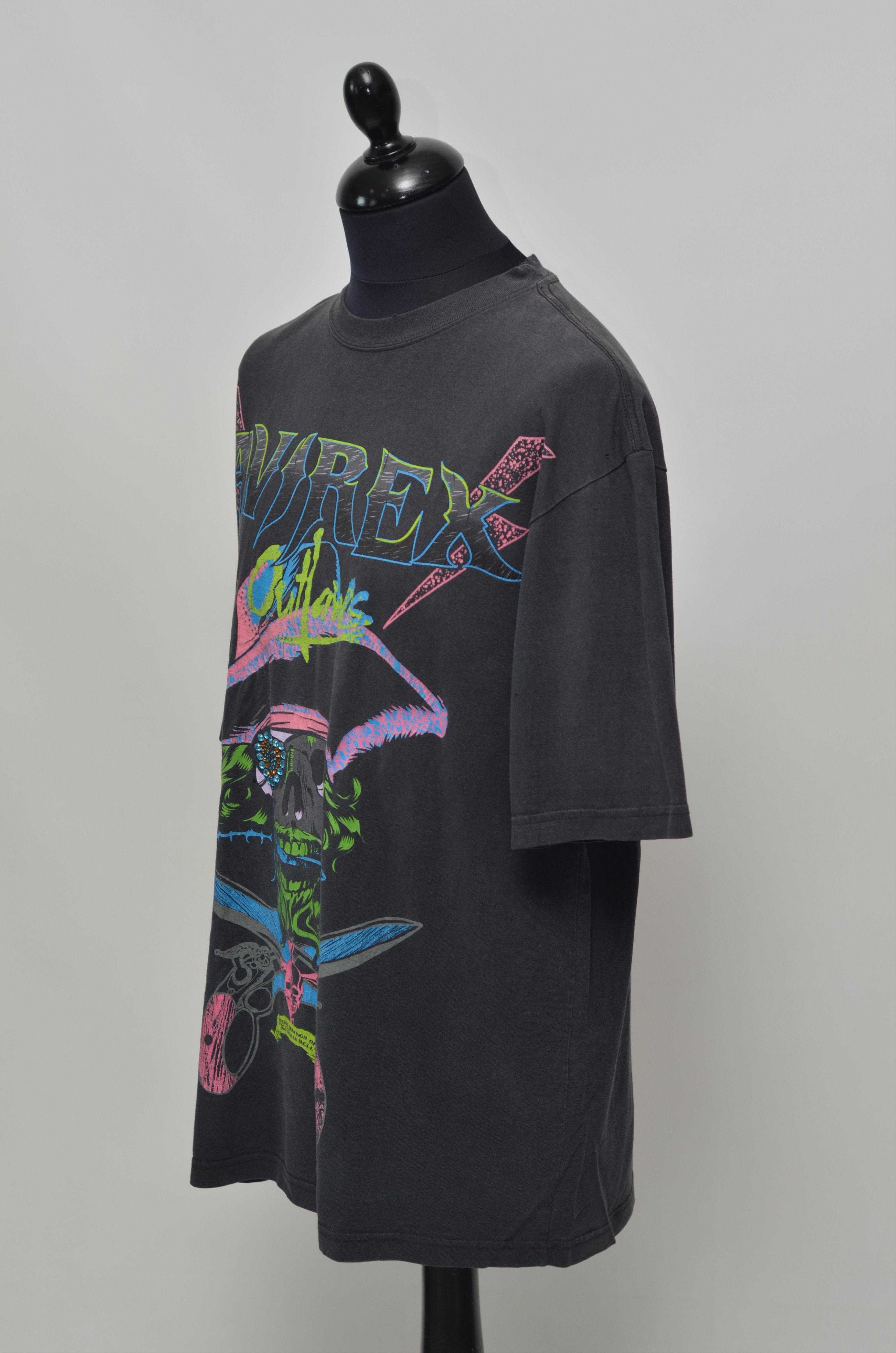 AVIREX Vintage Big Pirate Print Tee Shirt Made in Mexico