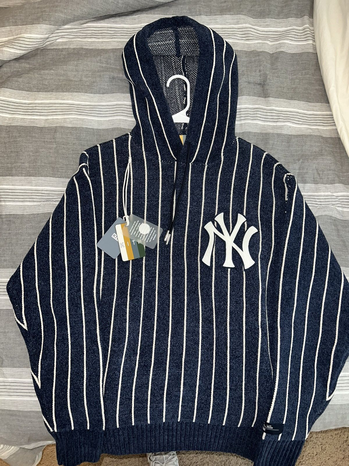 Yankees kith online hoodie