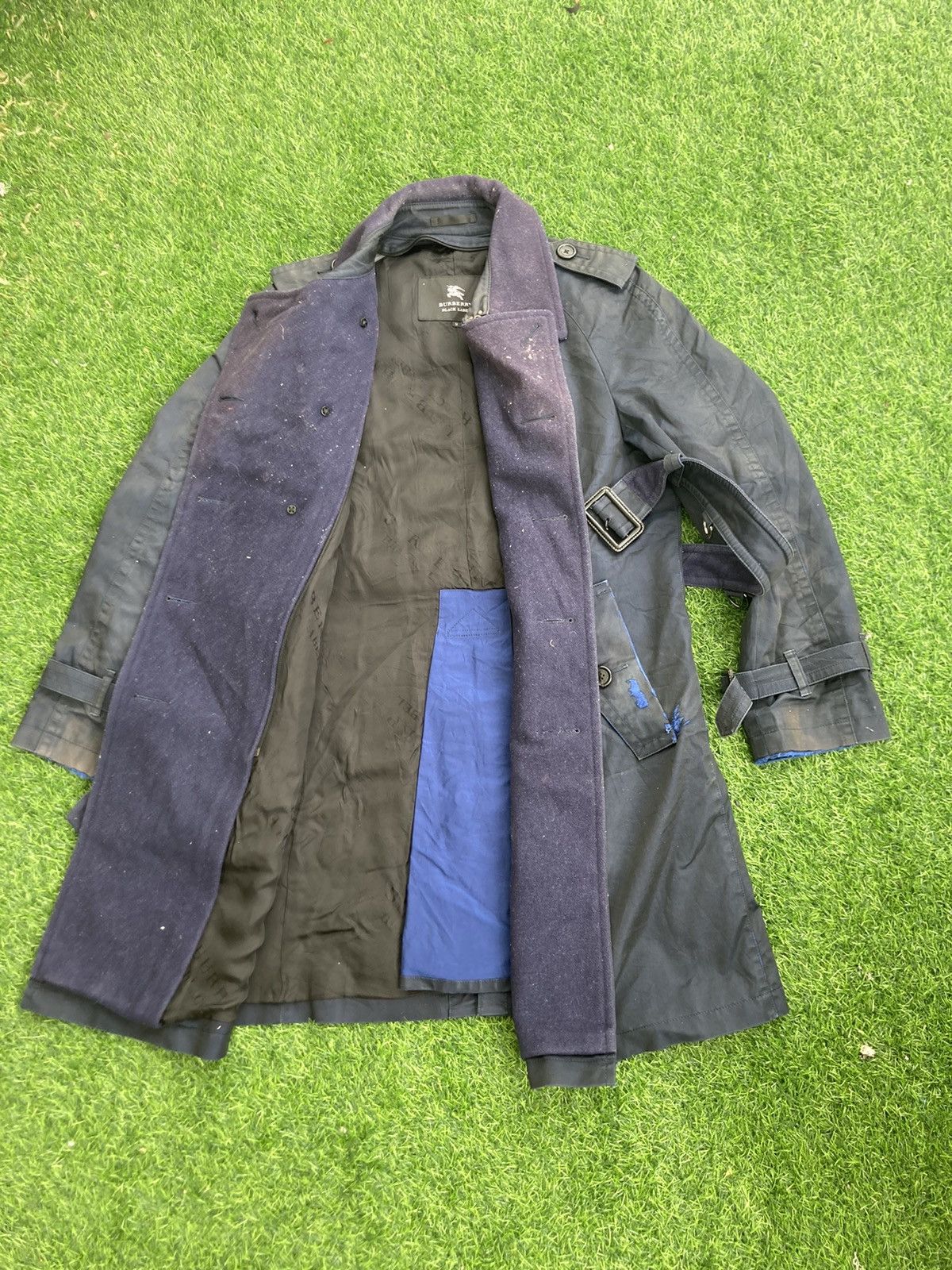 Black Label DISTRESSED BURBERRY BLACK LABEL TRENCH COAT Size US M / EU 48-50 / 2 - 3 Thumbnail